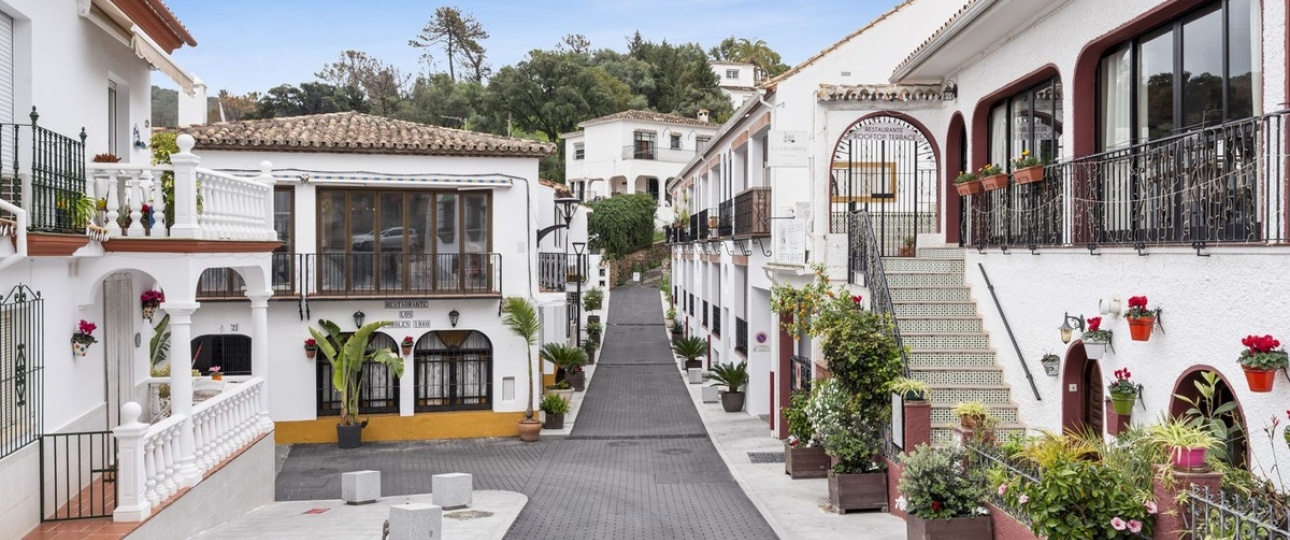 Resale - apartment - Benahavís - Benahavís Centro
