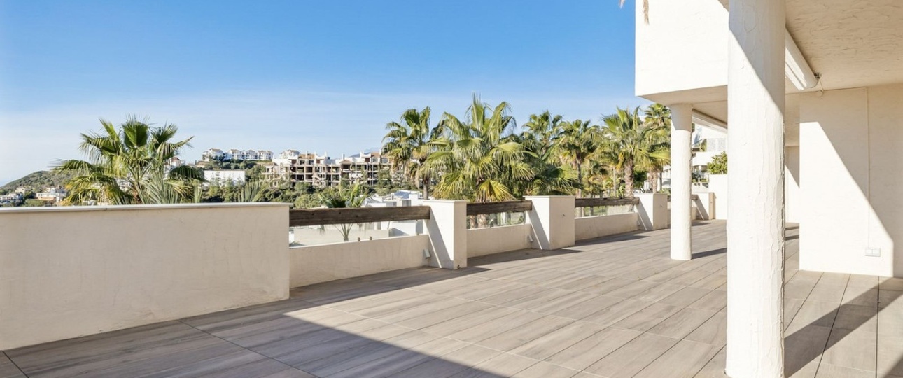 Resale - apartment - Benahavís - Benahavís Centro