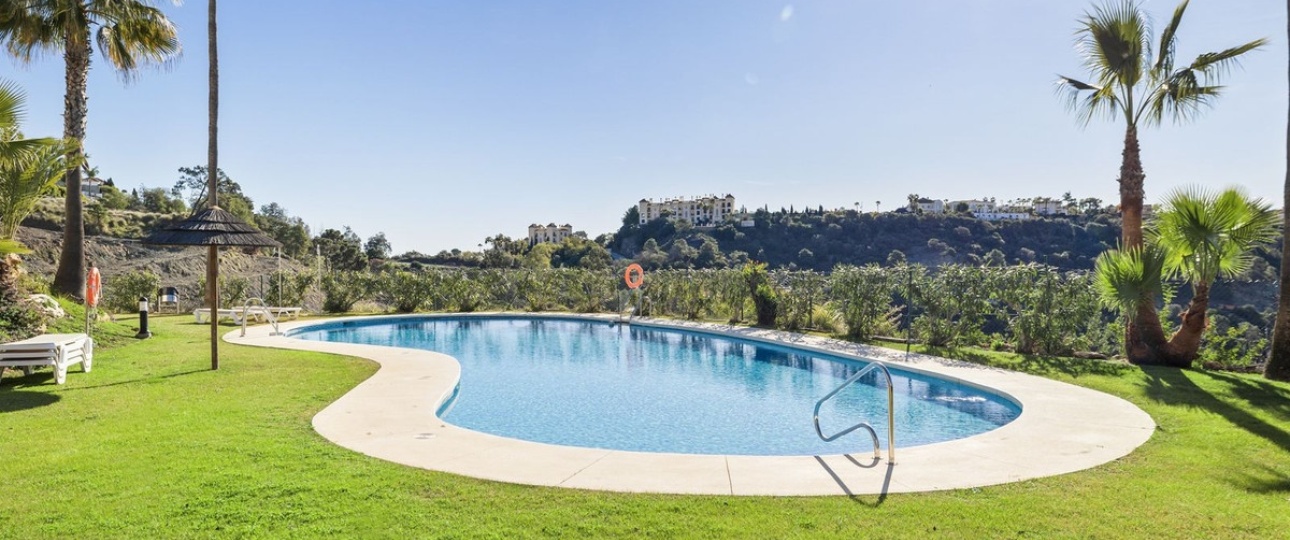 Resale - apartment - Benahavís - Benahavís Centro