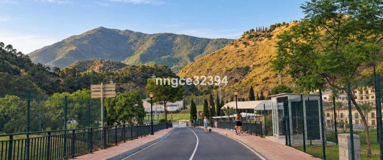 Resale - apartment - Benahavís - Benahavís Centro