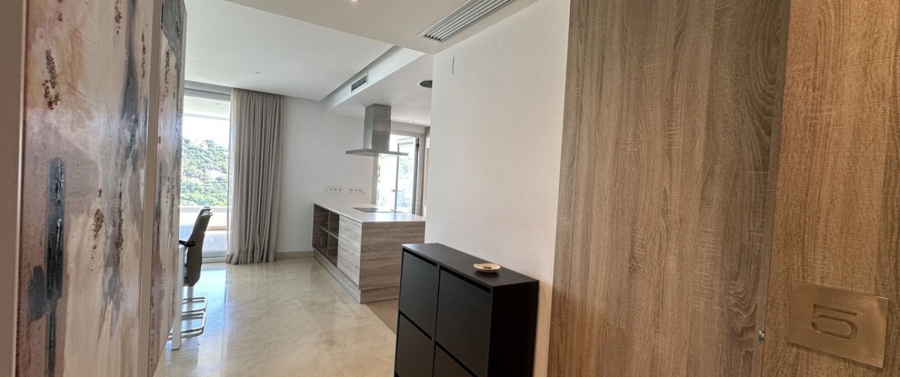 Resale - apartment - Benahavís - Benahavís Centro