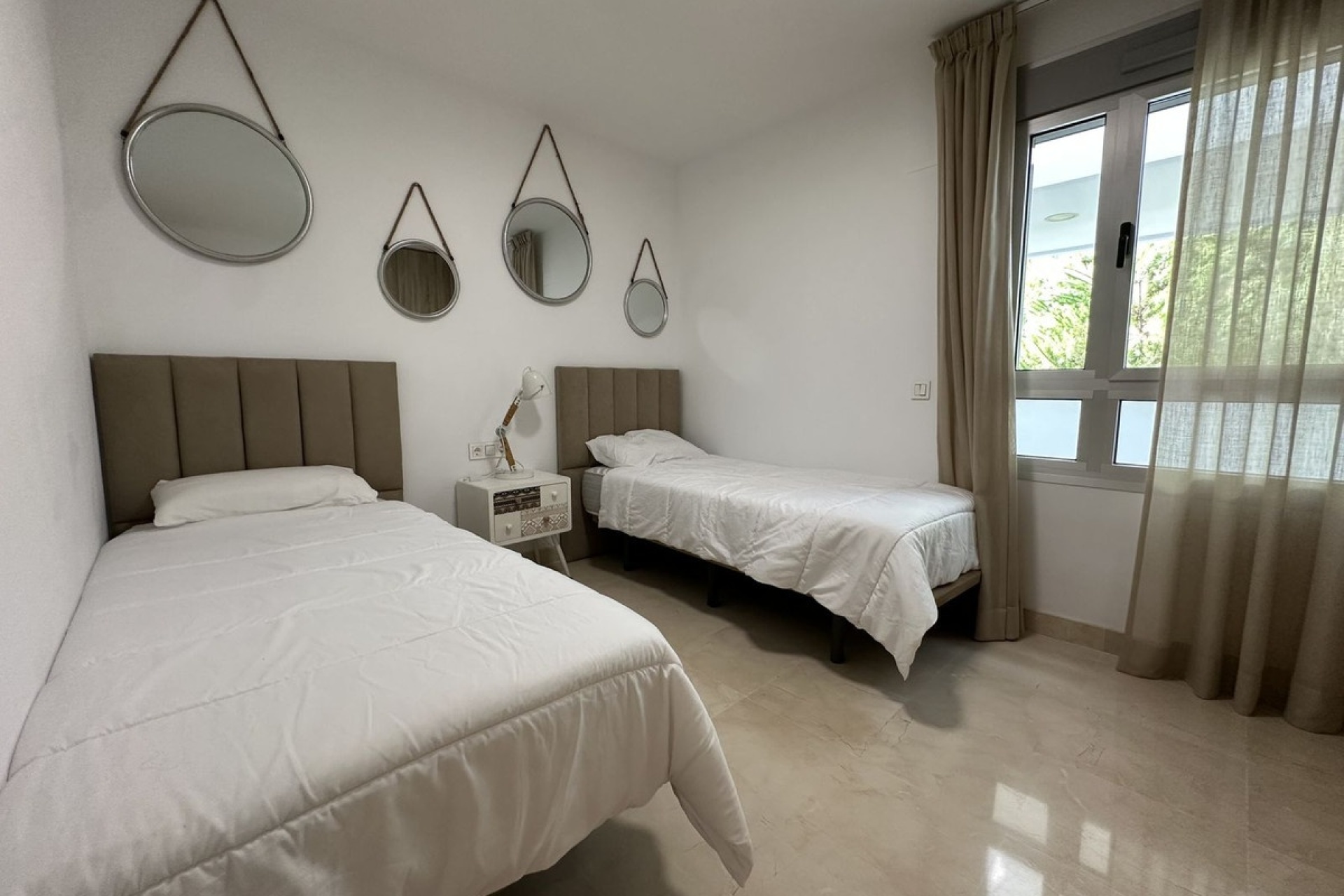 Resale - apartment - Benahavís - Benahavís Centro