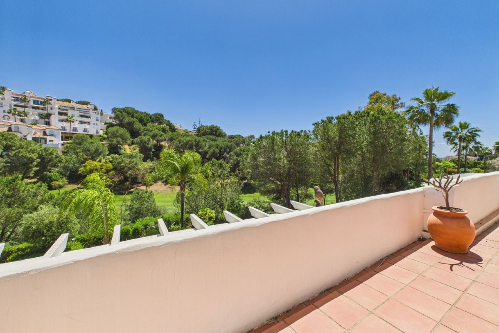 Resale - apartment - Benahavís - Benahavís Centro