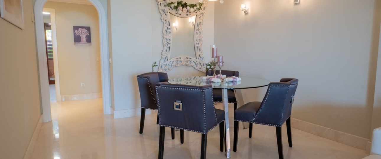 Resale - apartment - Benahavís - Benahavís Centro