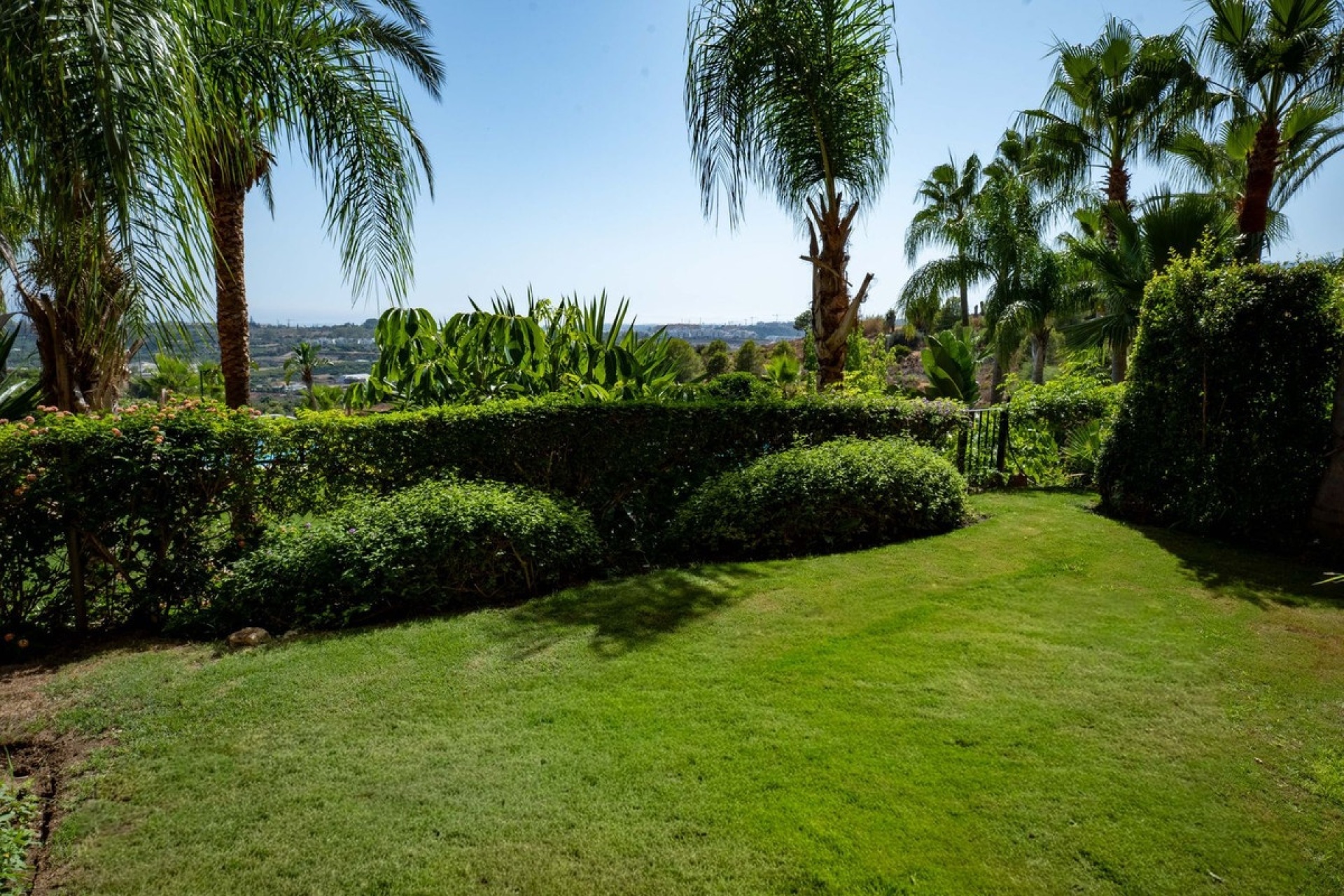 Resale - apartment - Benahavís - Benahavís Centro