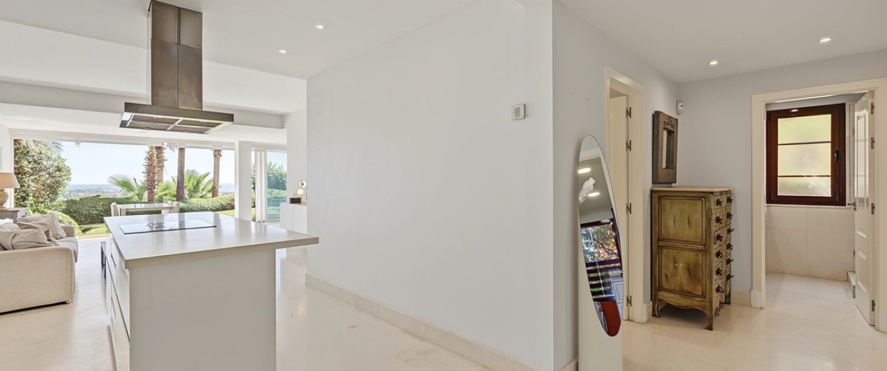 Resale - apartment - Benahavís - Benahavís Centro