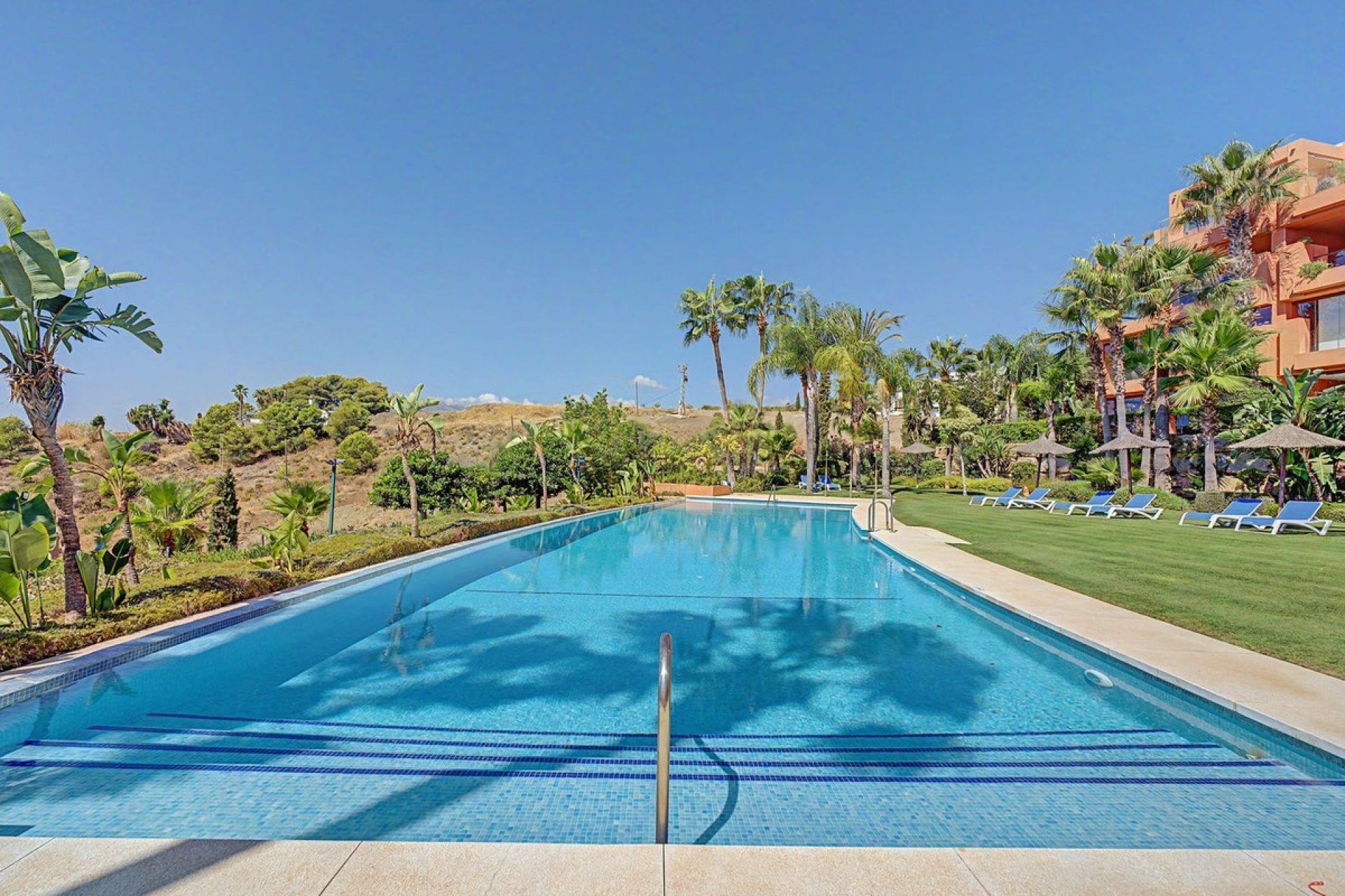 Resale - apartment - Benahavís - Benahavís Centro