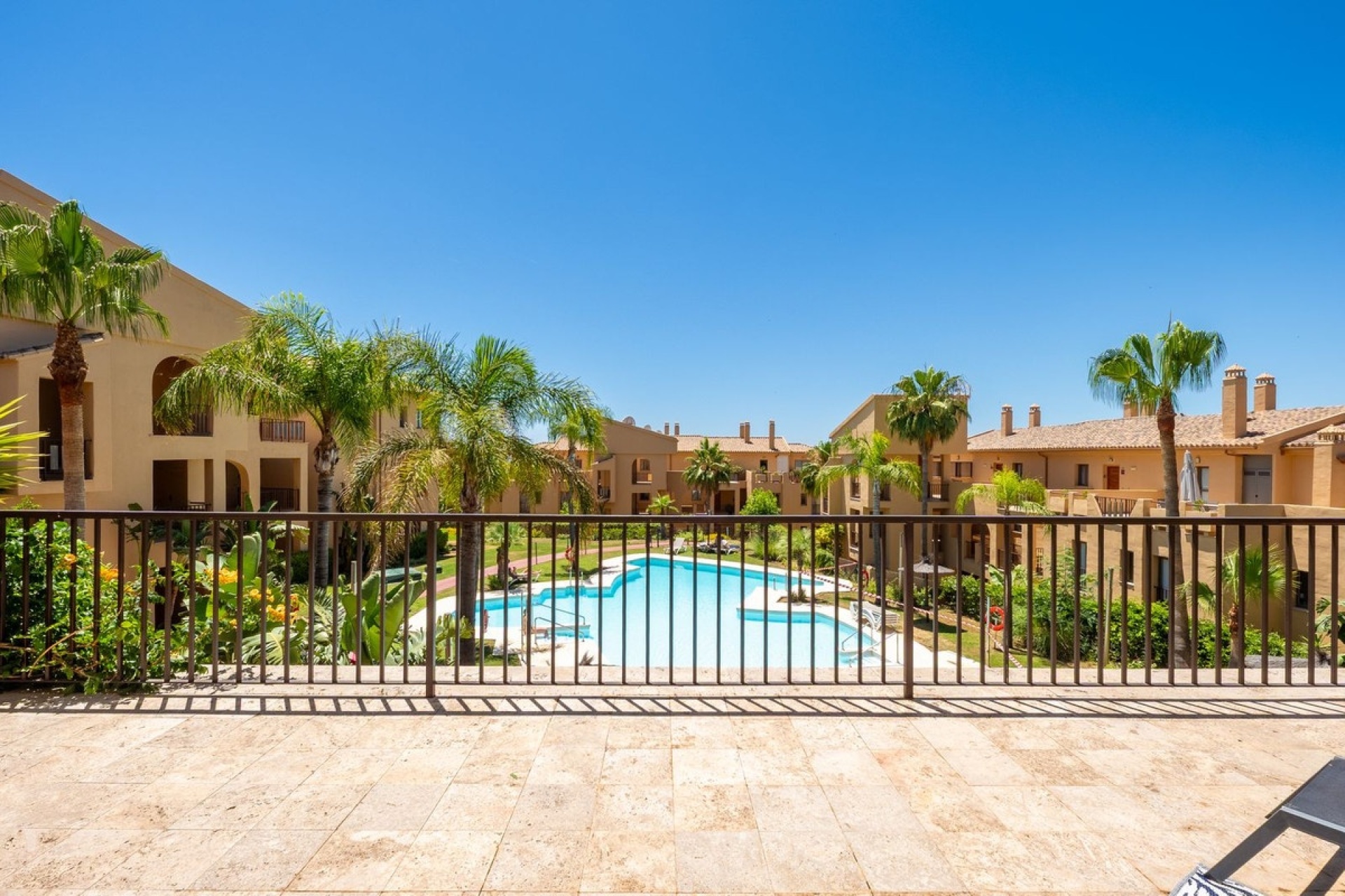 Resale - apartment - Benahavís - Benahavís Centro