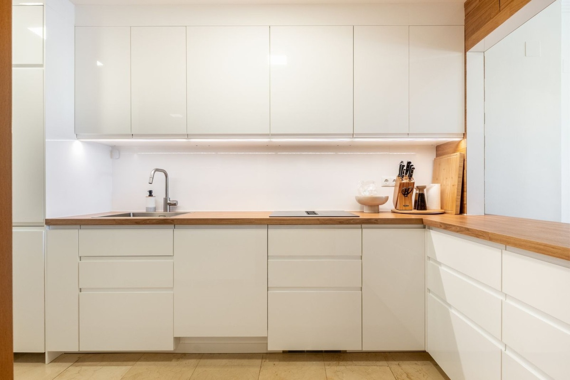 Resale - apartment - Benahavís - Benahavís Centro