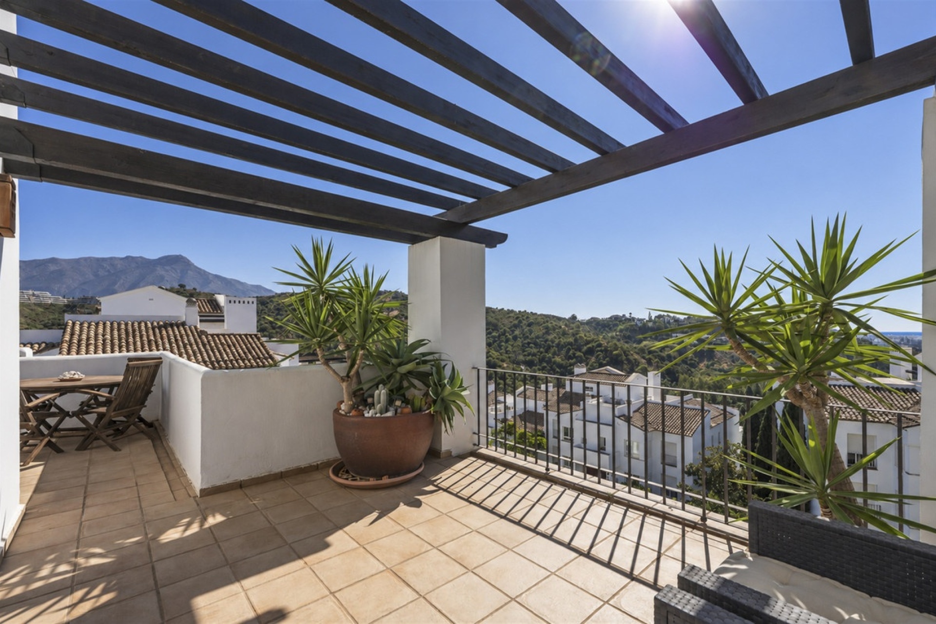 Resale - apartment - Benahavís - Benahavís Centro
