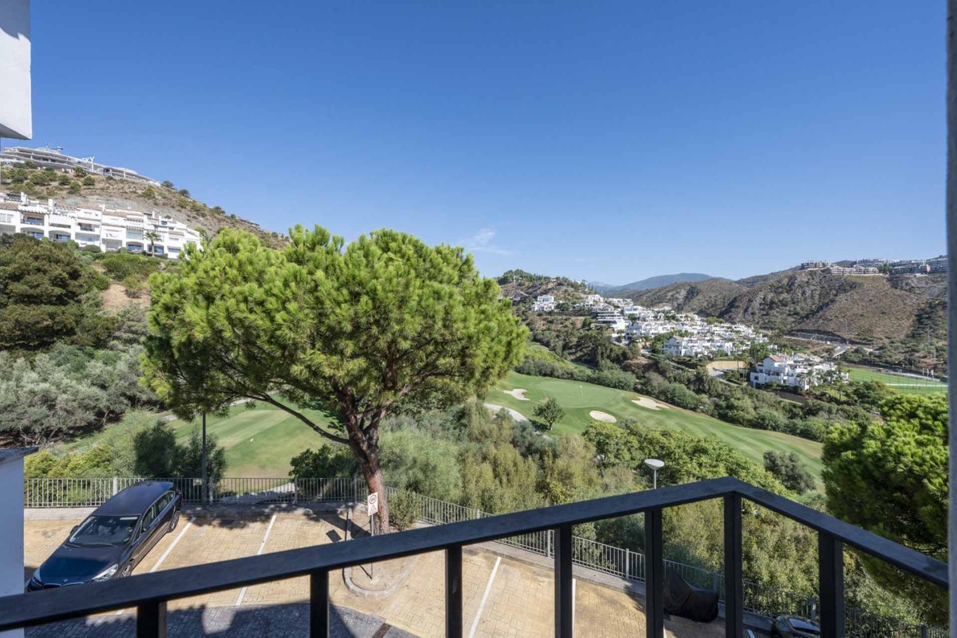 Resale - apartment - Benahavís - Benahavís Centro
