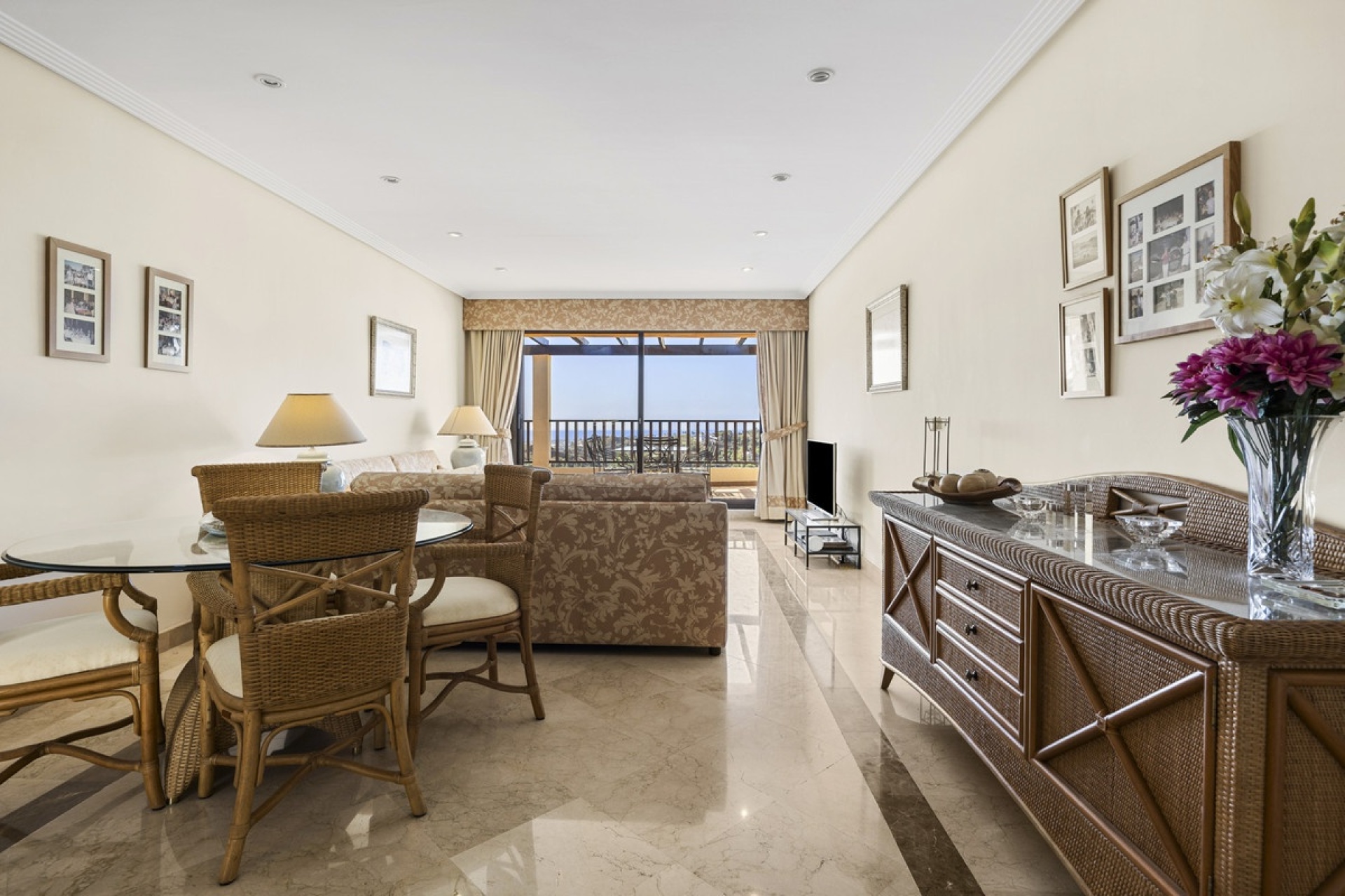 Resale - apartment - Benahavís - Benahavís Centro