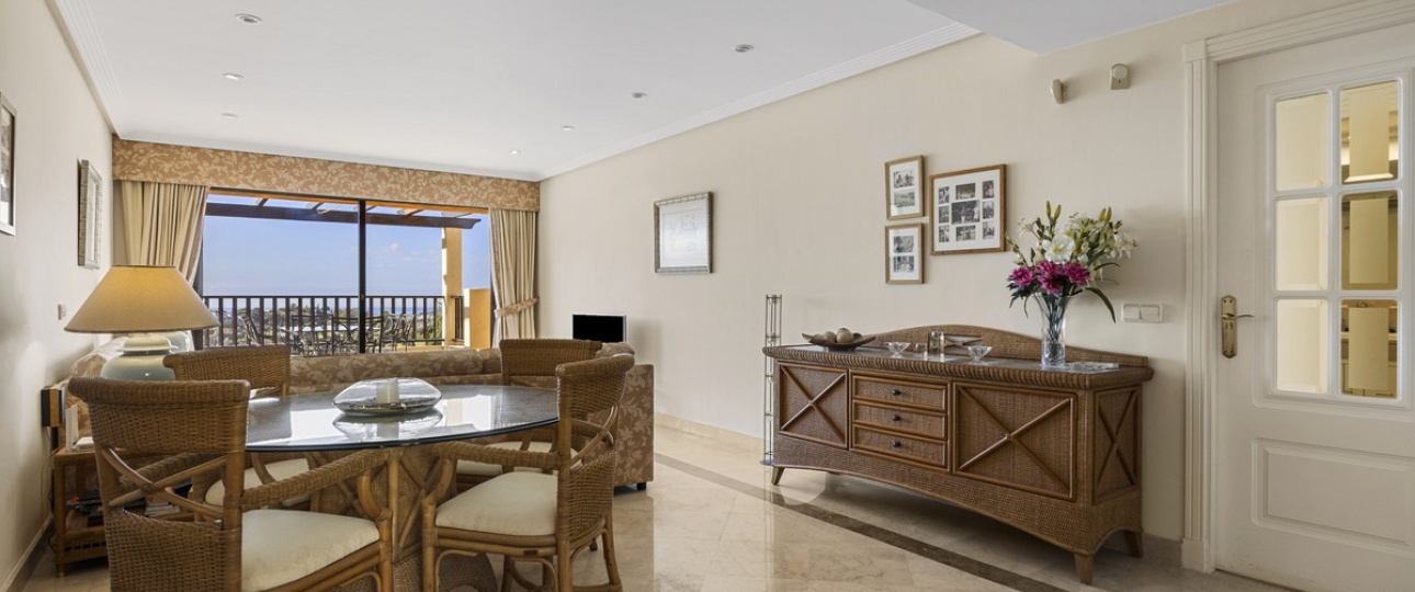 Resale - apartment - Benahavís - Benahavís Centro