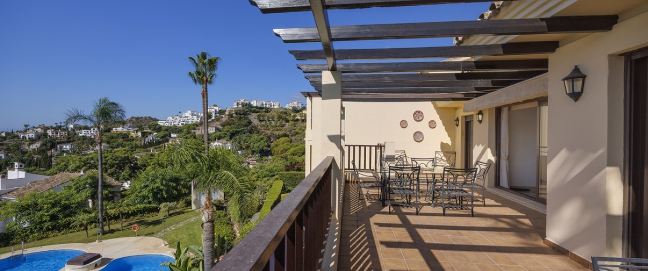 Resale - apartment - Benahavís - Benahavís Centro