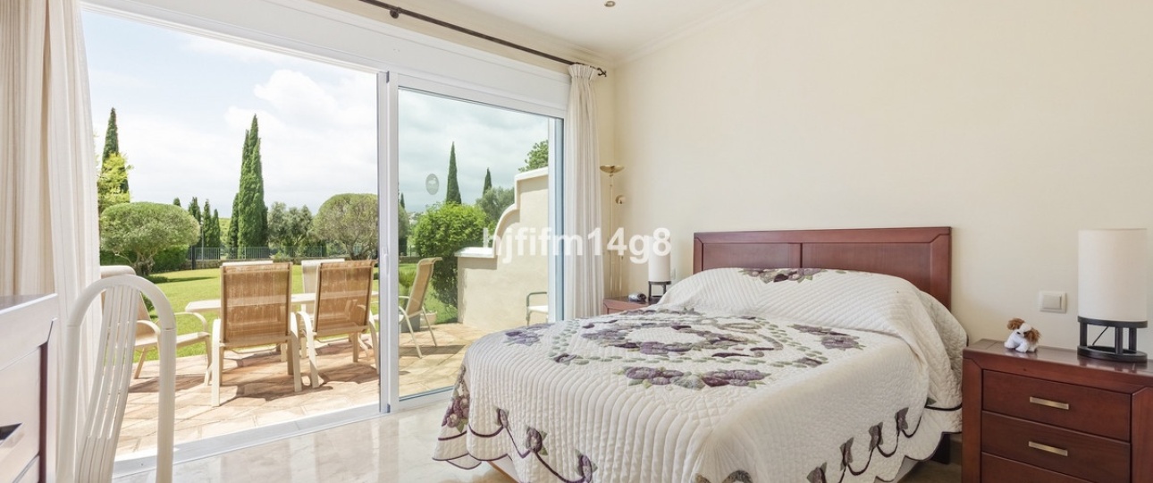 Resale - apartment - Benahavís - Benahavís Centro