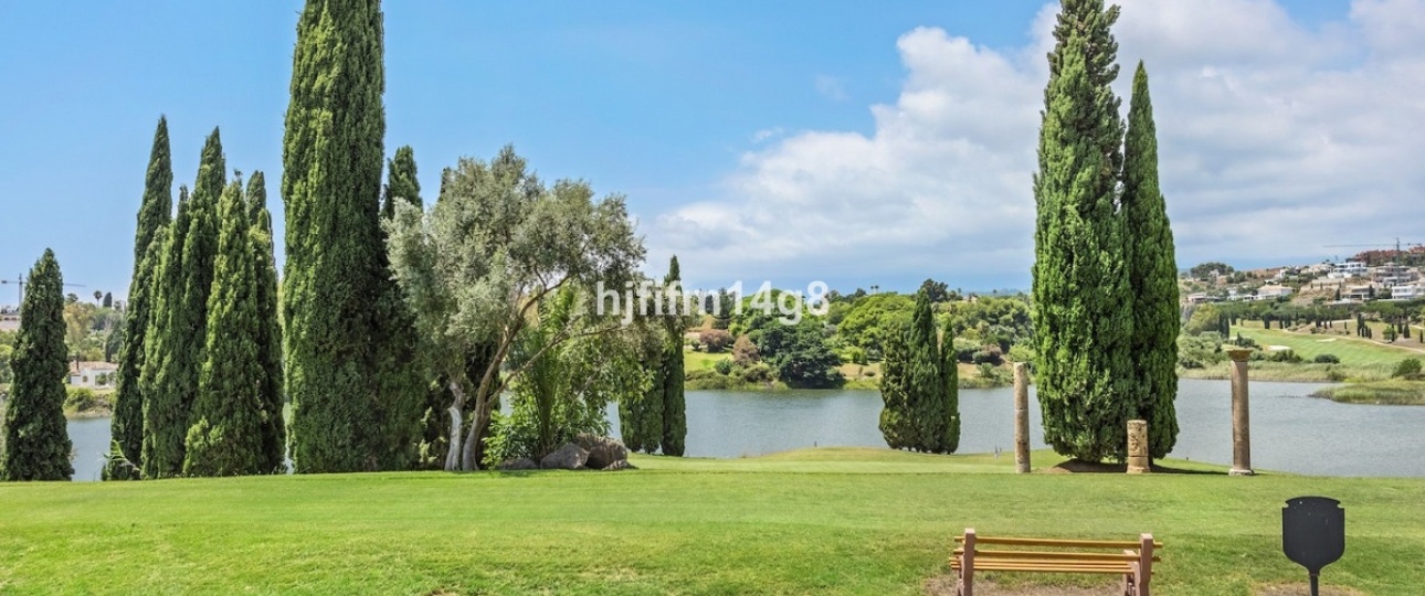 Resale - apartment - Benahavís - Benahavís Centro