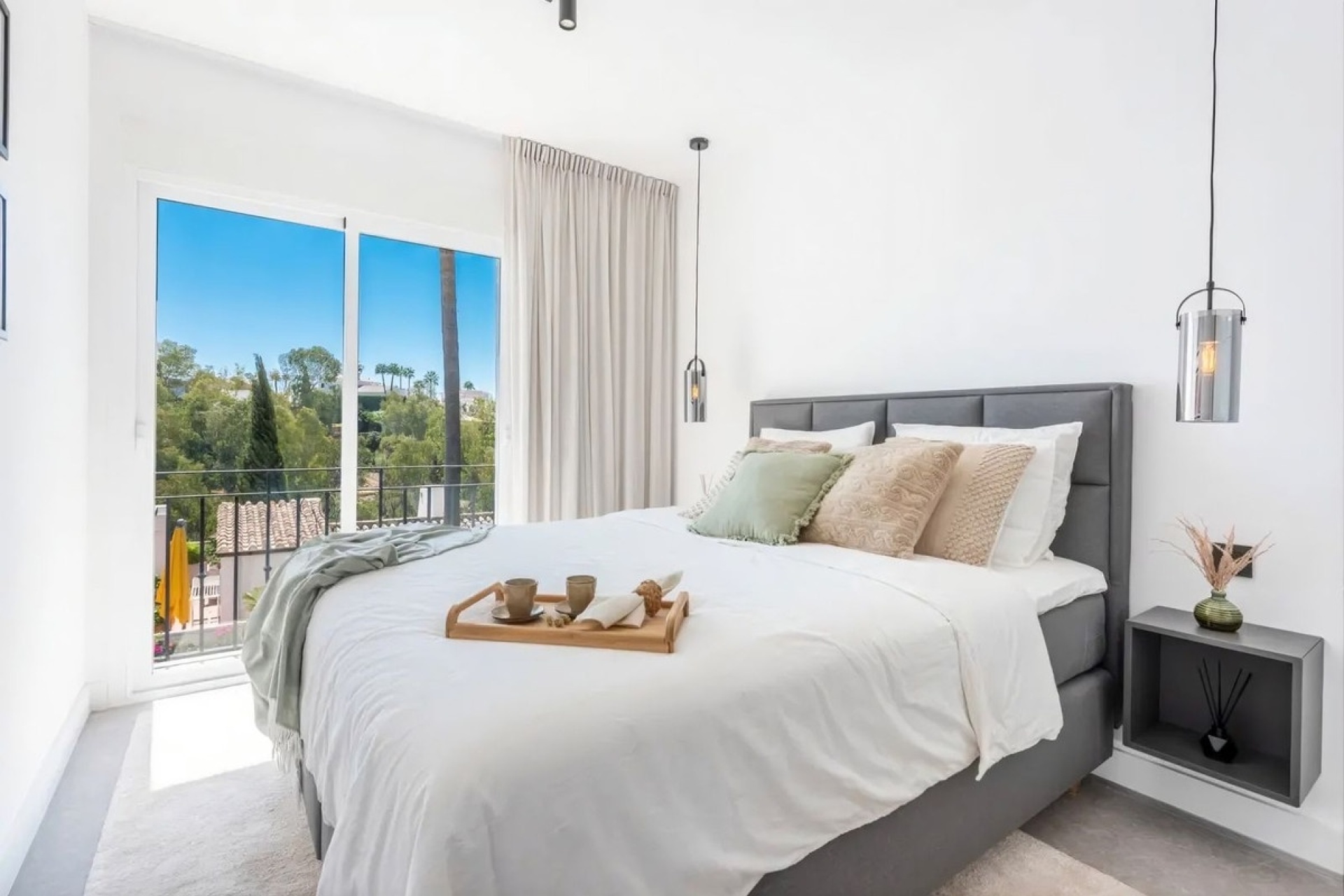 Resale - apartment - Benahavís - Benahavís Centro