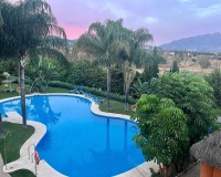 Resale - apartment - Benahavís - Benahavís Centro
