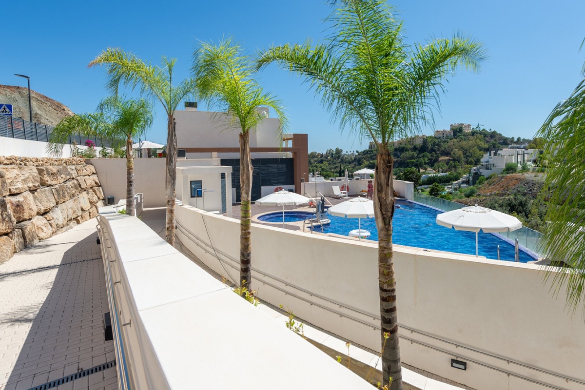 Resale - apartment - Benahavís - Benahavís Centro