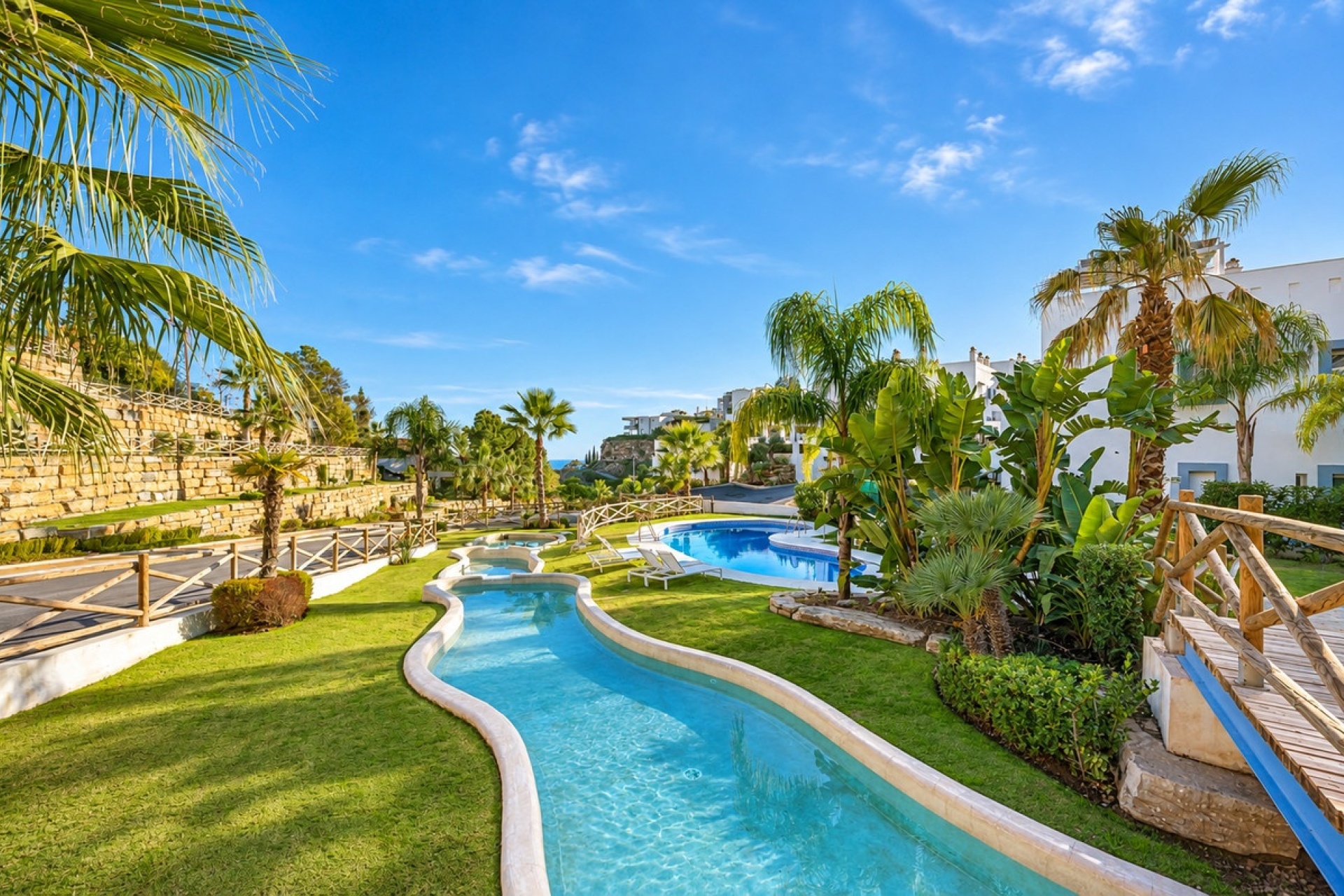 Resale - apartment - Benahavís - Benahavís Centro