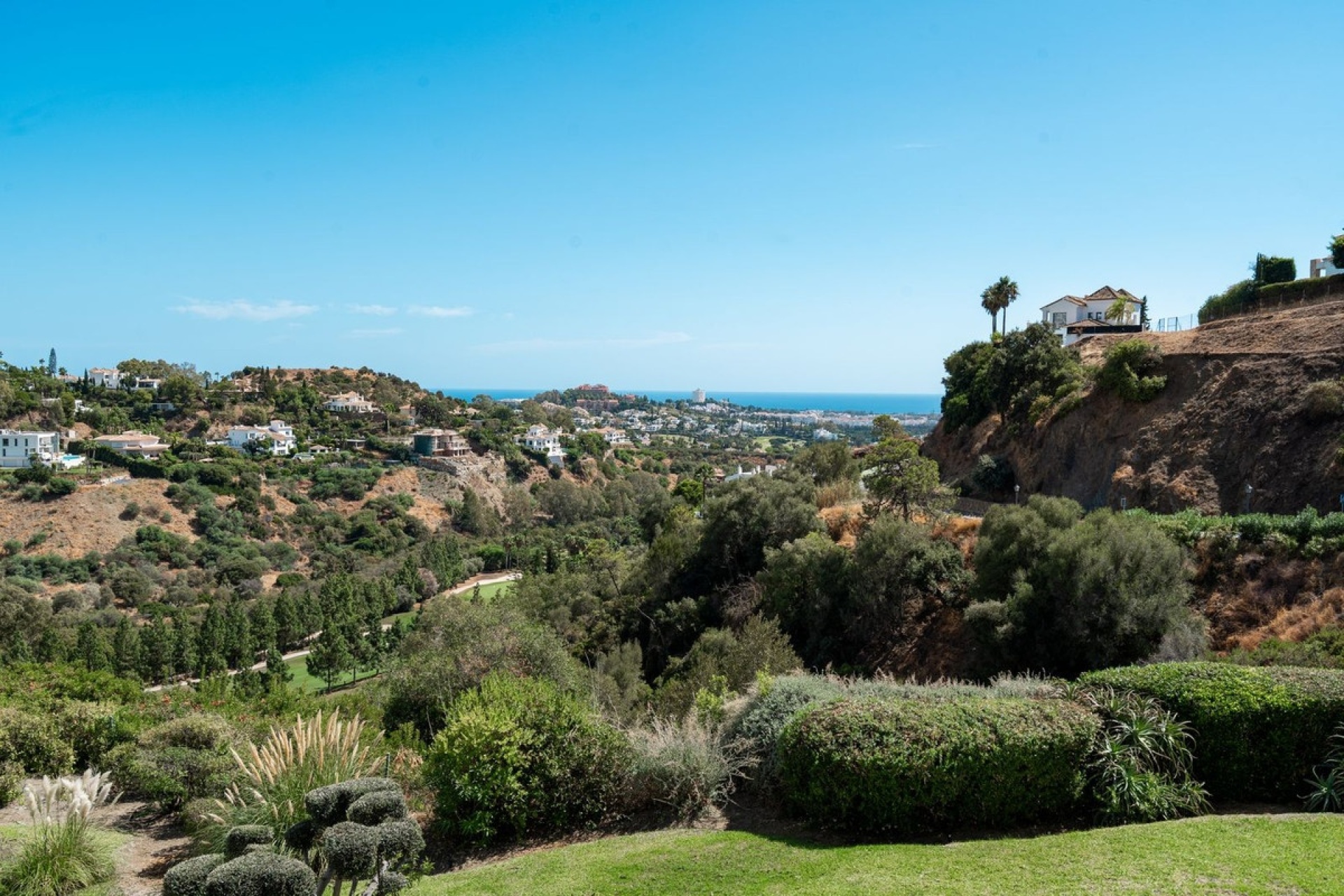 Resale - apartment - Benahavís - Benahavís Centro