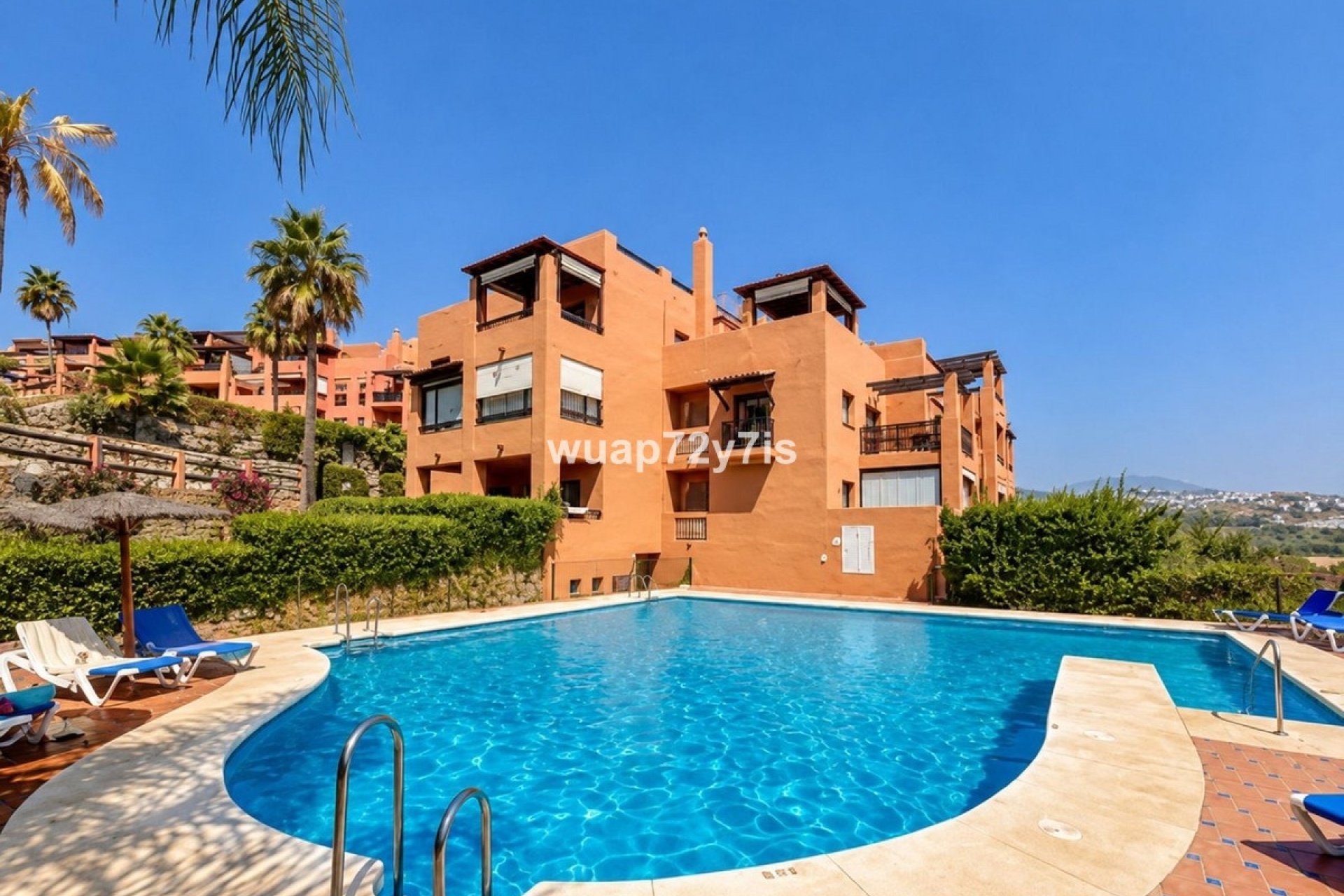 Resale - apartment - Benahavís - Benahavís Centro