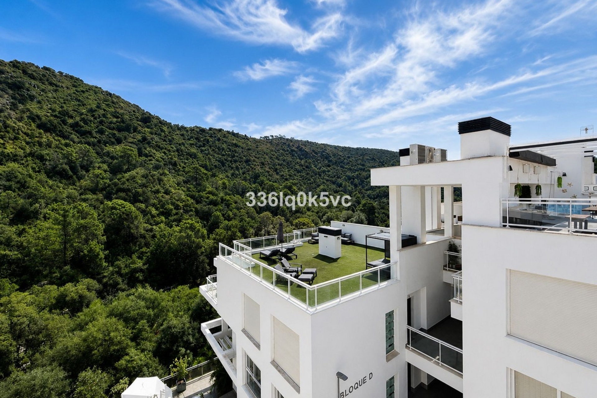 Resale - apartment - Benahavís - Benahavís Centro