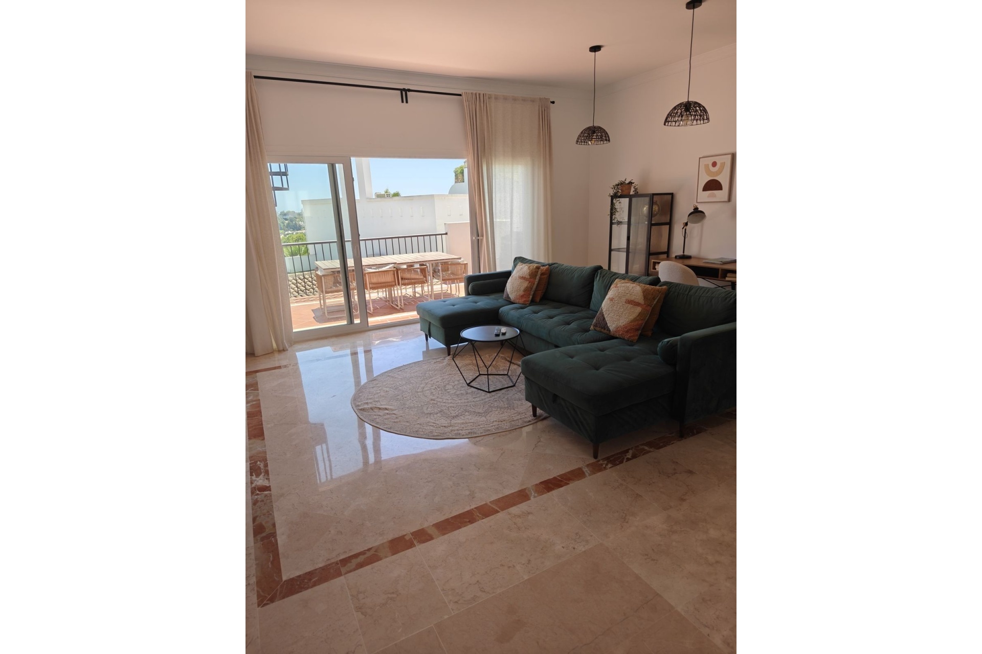 Resale - apartment - Benahavís - Benahavís Centro