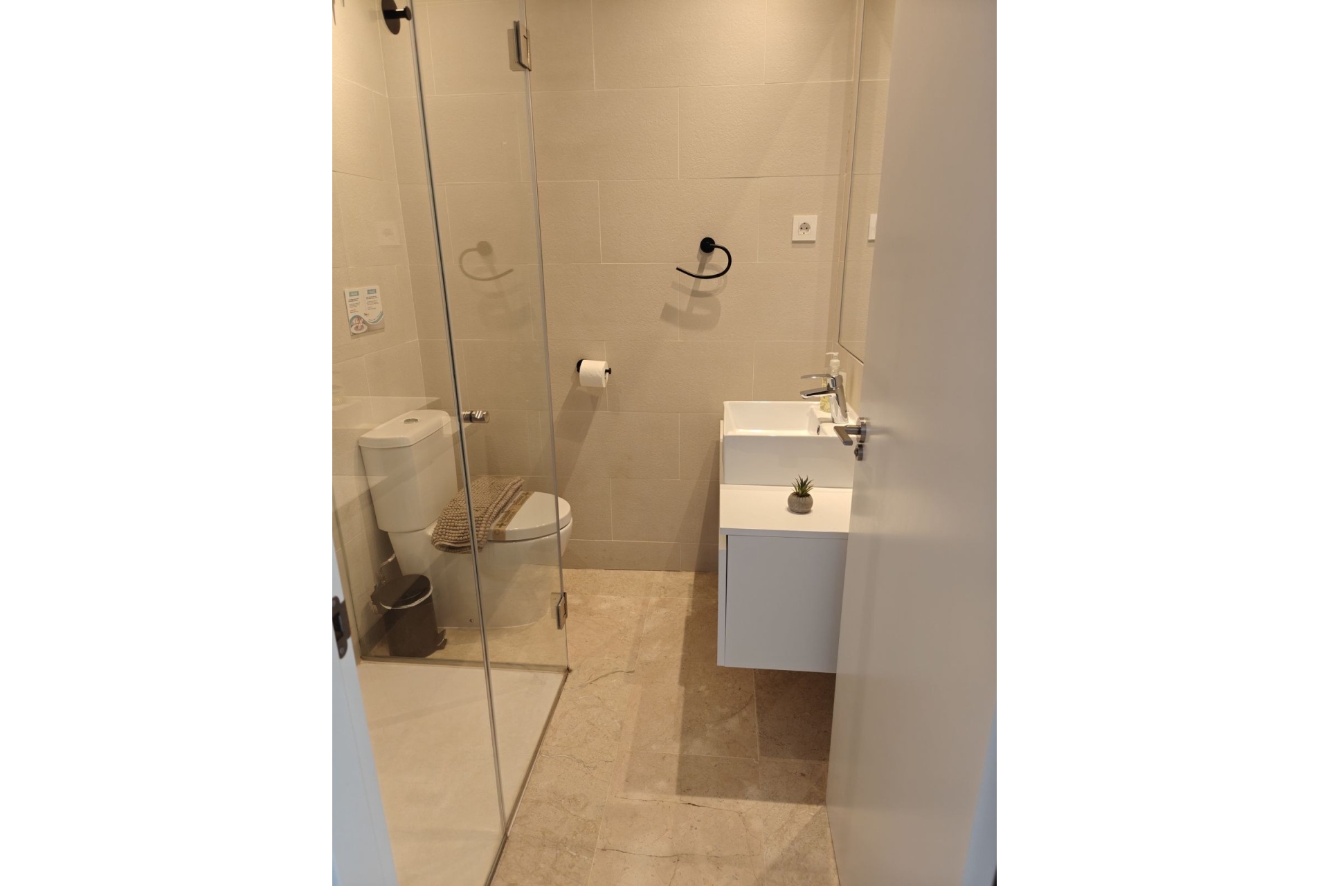 Resale - apartment - Benahavís - Benahavís Centro