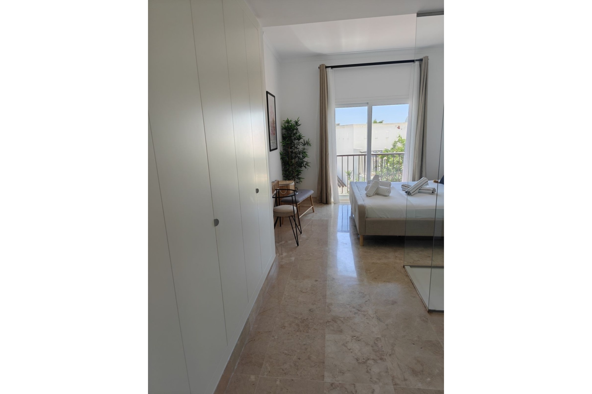 Resale - apartment - Benahavís - Benahavís Centro