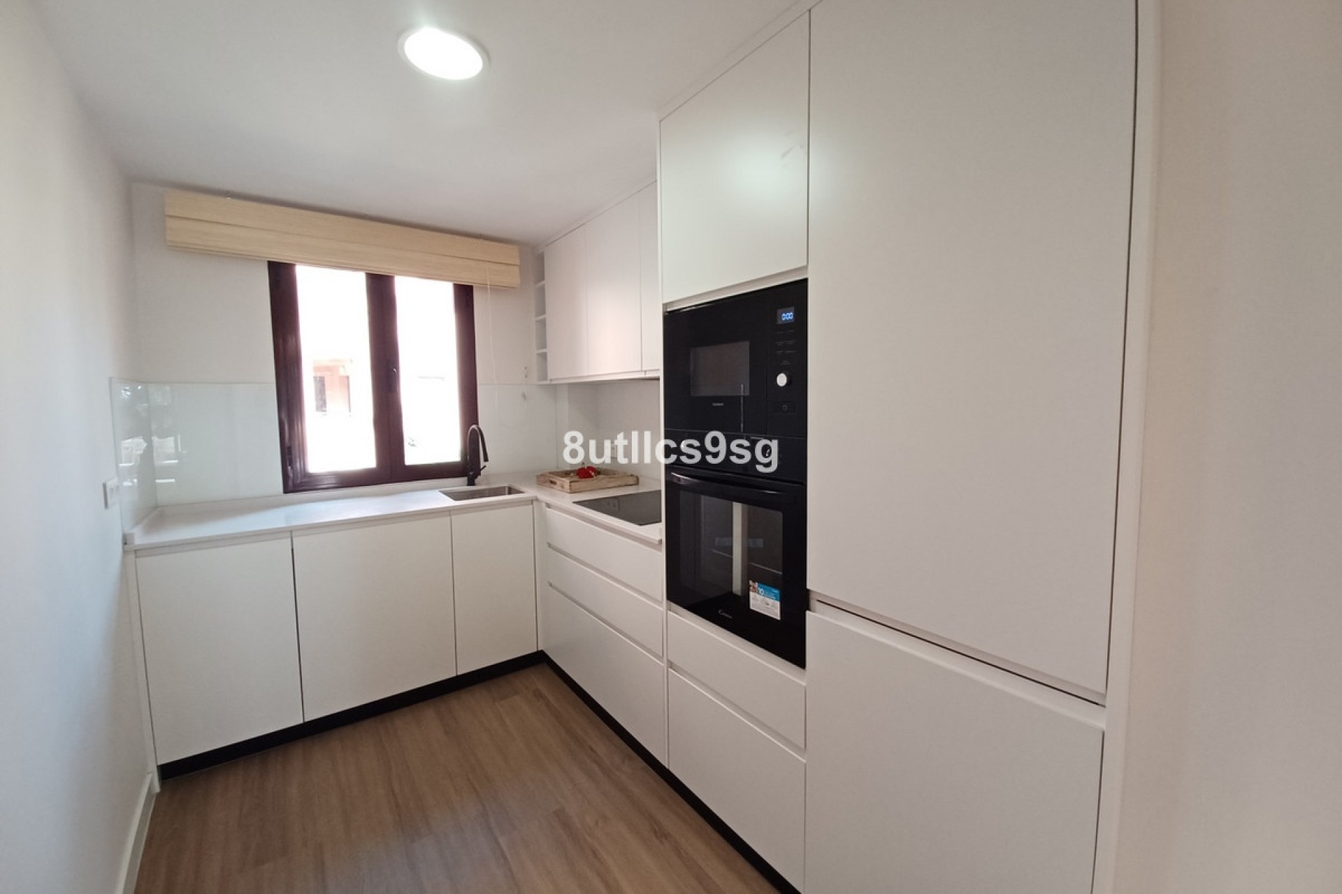Resale - apartment - Benahavís - Benahavís Centro