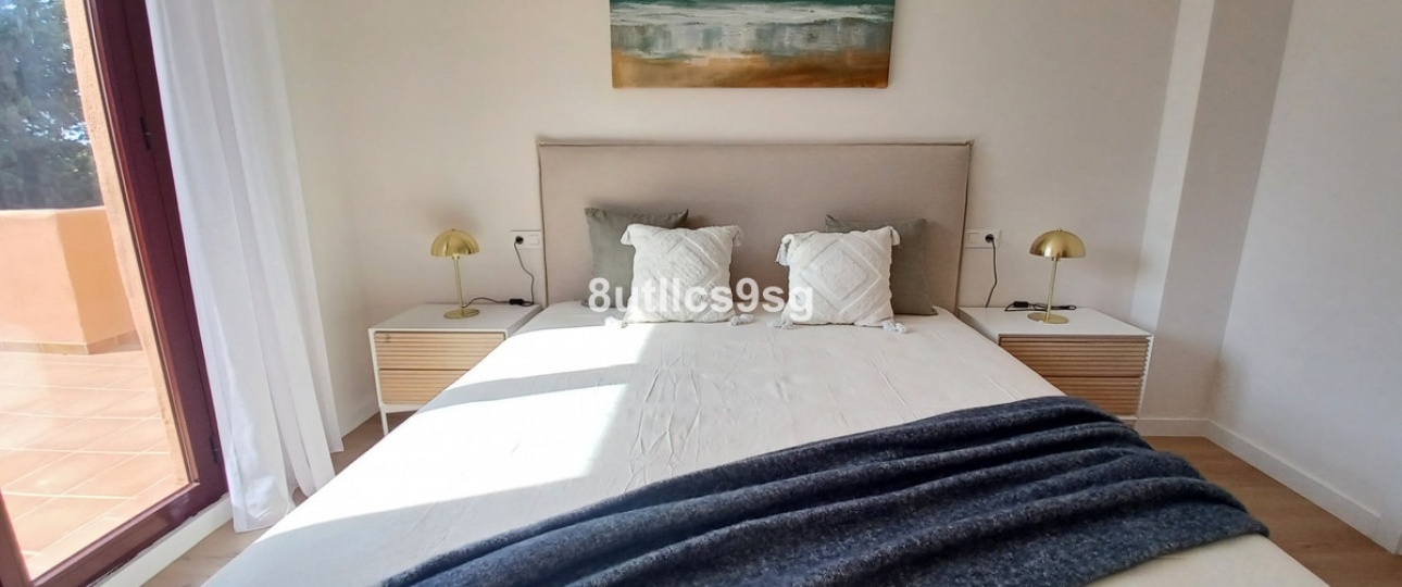 Resale - apartment - Benahavís - Benahavís Centro
