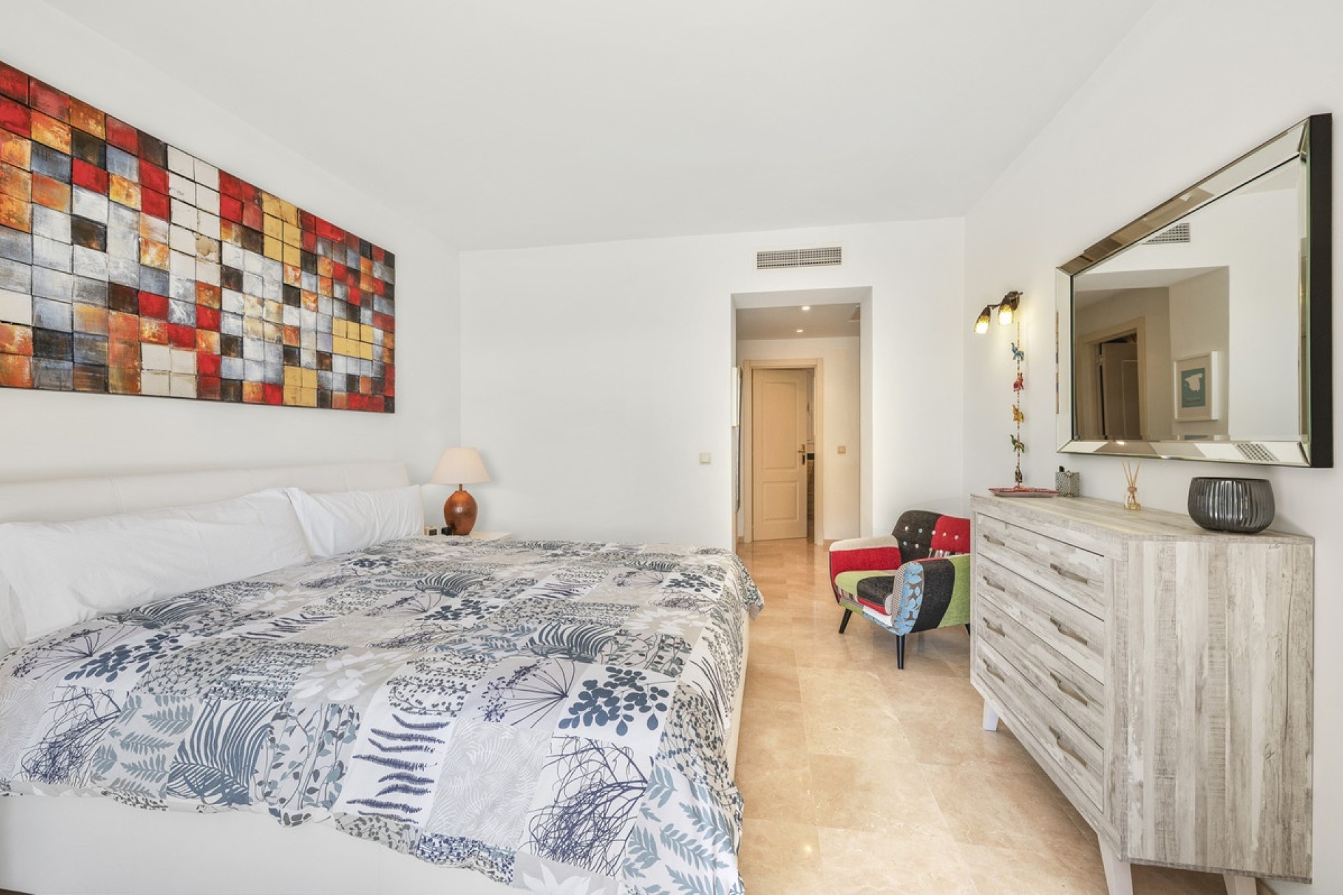 Resale - apartment - Benahavís - Benahavís Centro