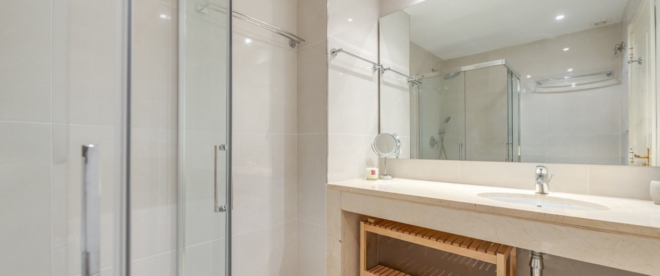 Resale - apartment - Benahavís - Benahavís Centro
