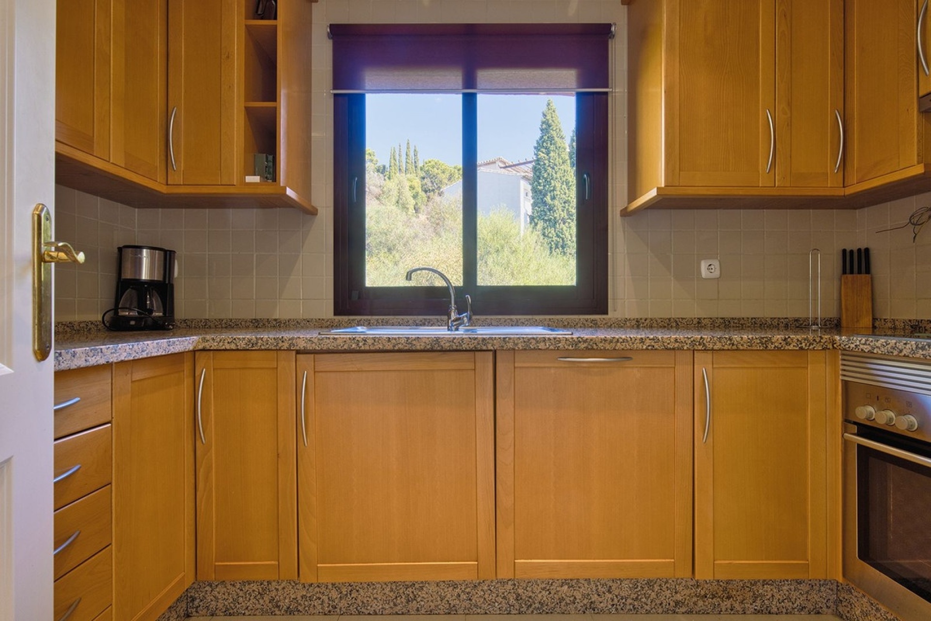 Resale - apartment - Benahavís - Benahavís Centro