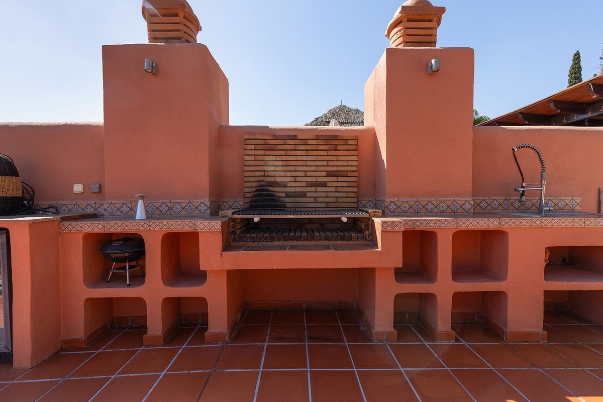 Resale - apartment - Benahavís - Benahavís Centro