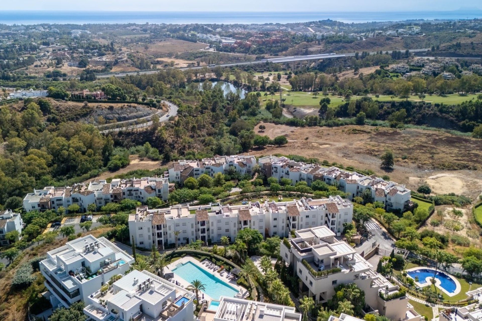 Resale - apartment - Benahavís - Benahavís Centro