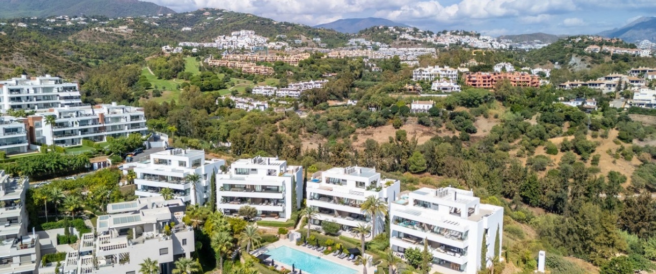 Resale - apartment - Benahavís - Benahavís Centro