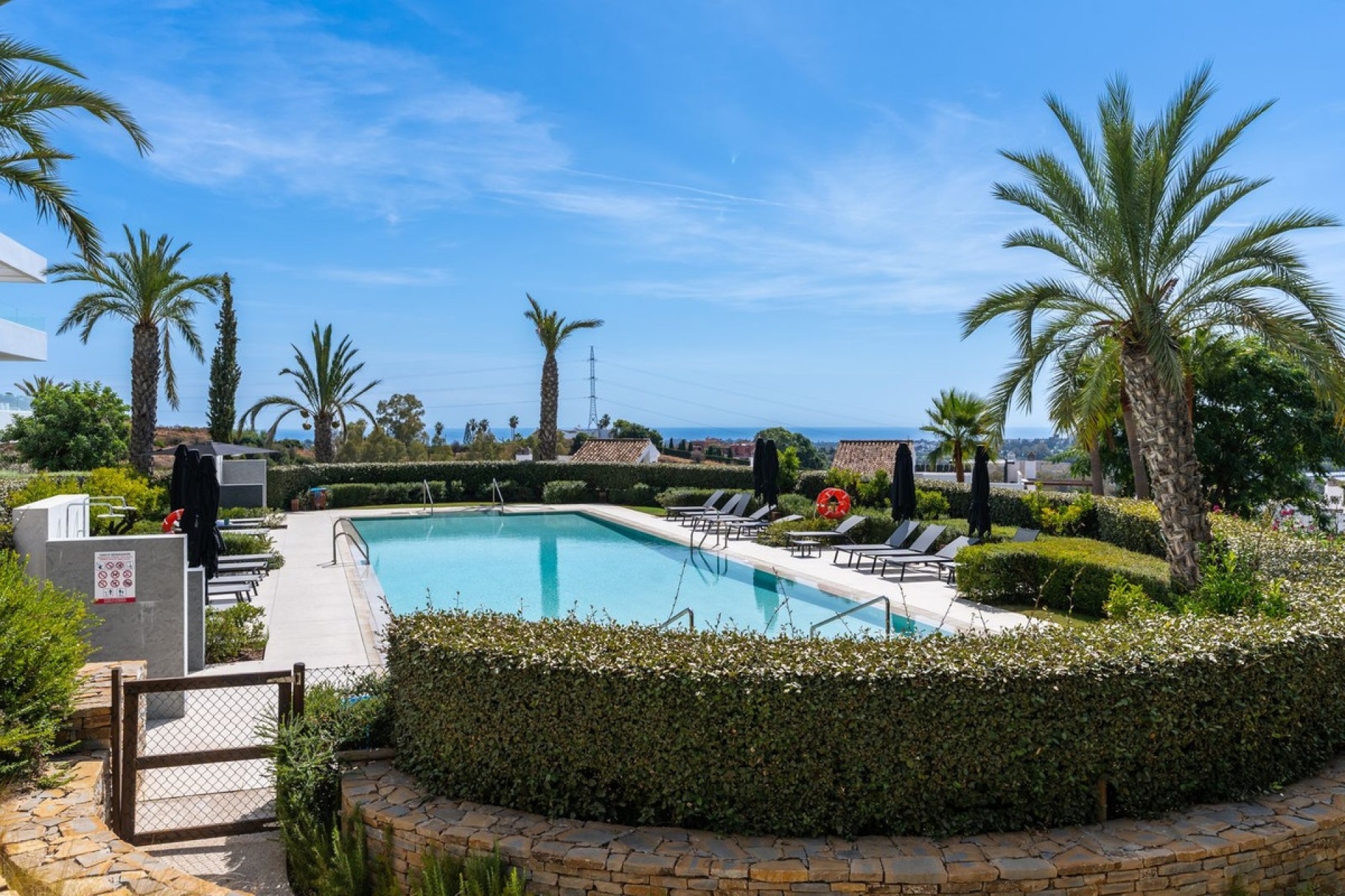 Resale - apartment - Benahavís - Benahavís Centro