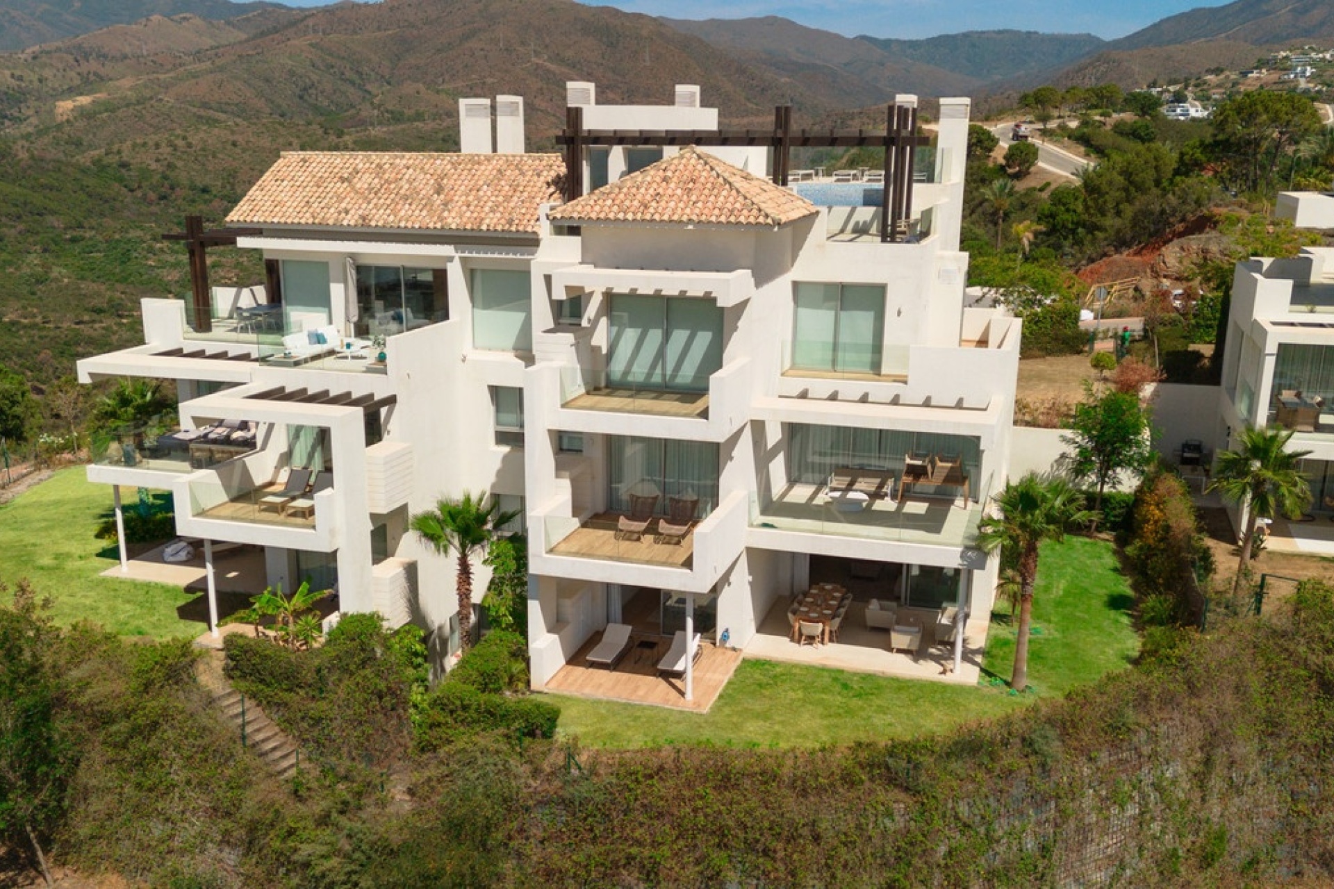 Resale - apartment - Benahavís - Benahavís Centro