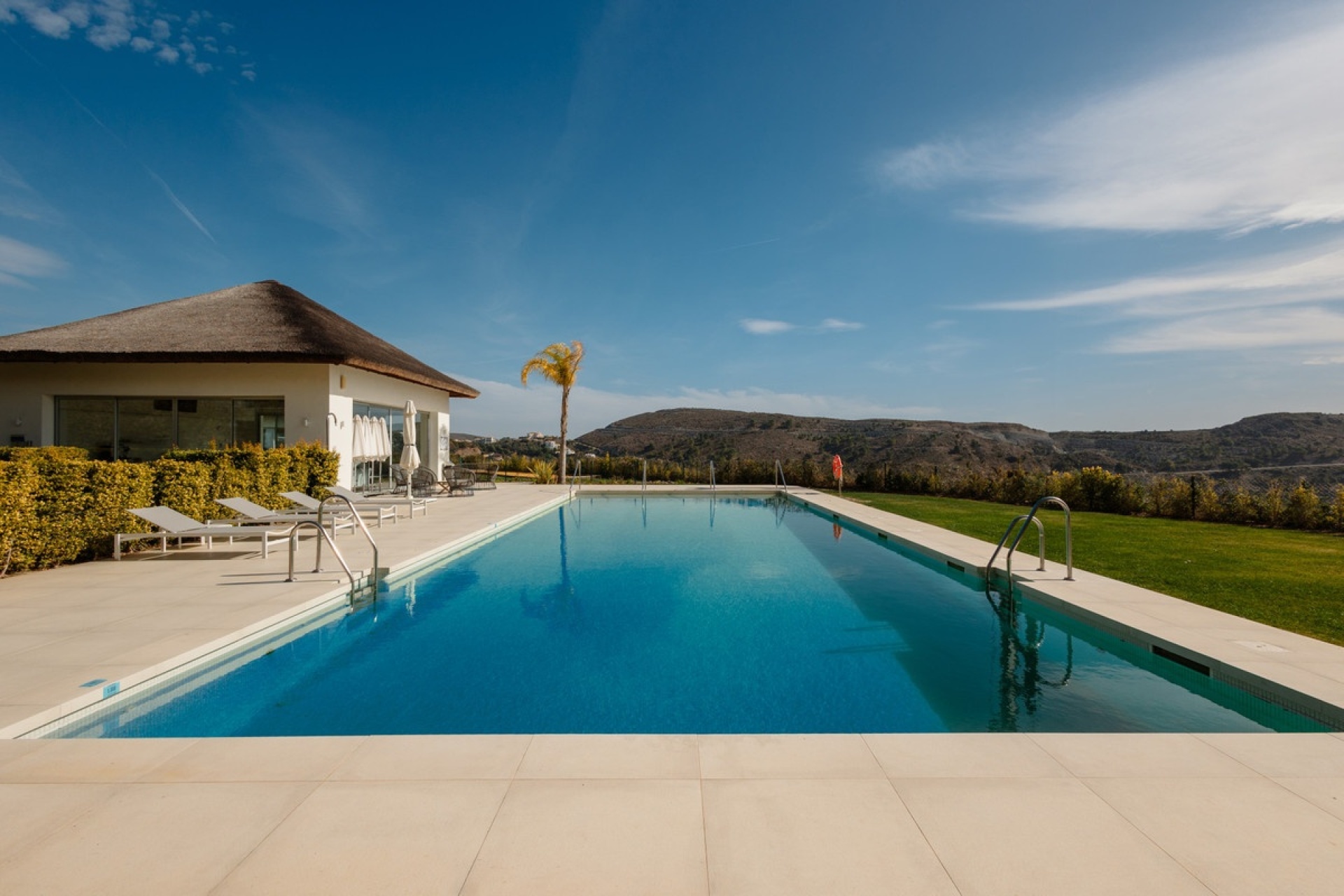 Resale - apartment - Benahavís - Benahavís Centro