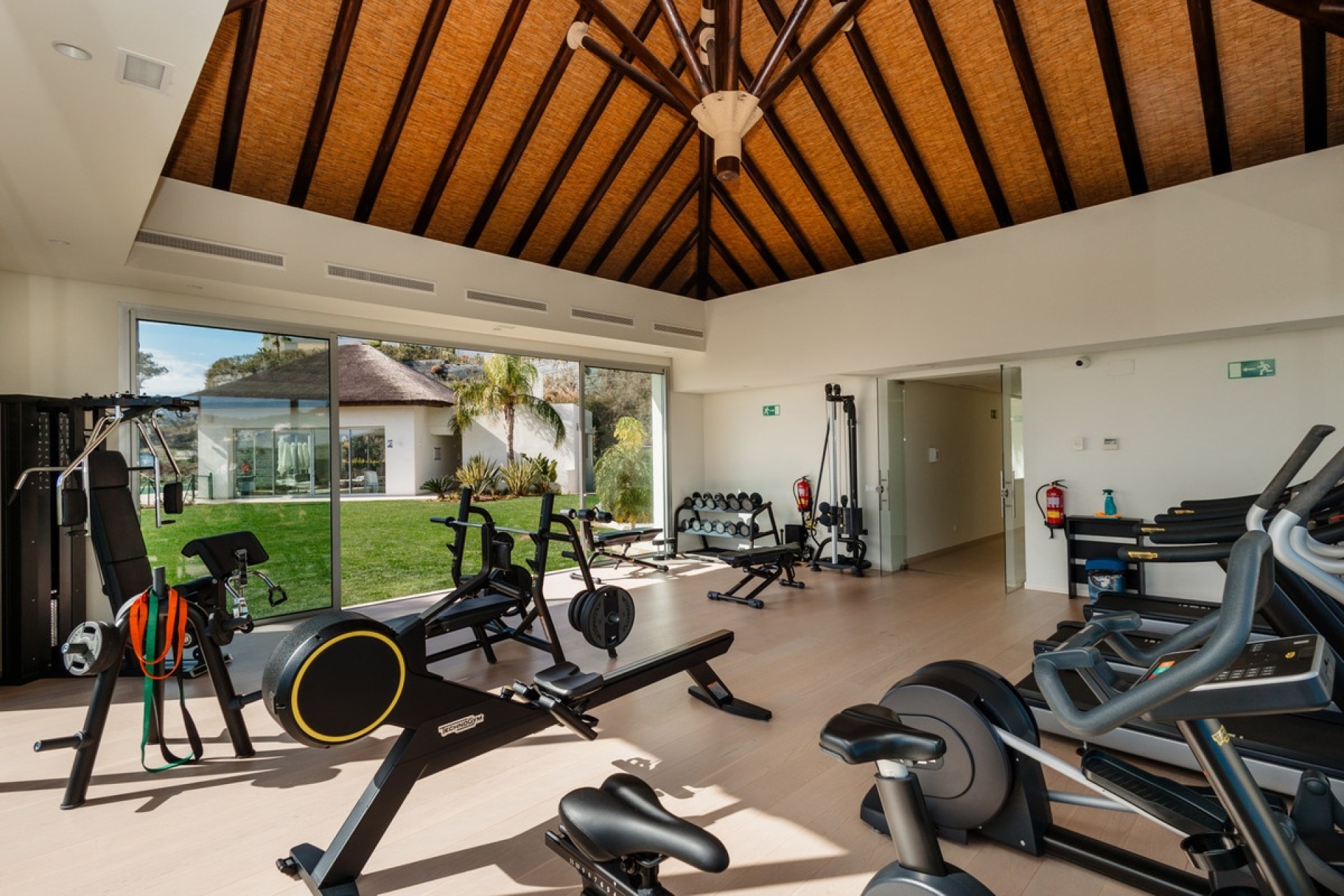 Resale - apartment - Benahavís - Benahavís Centro