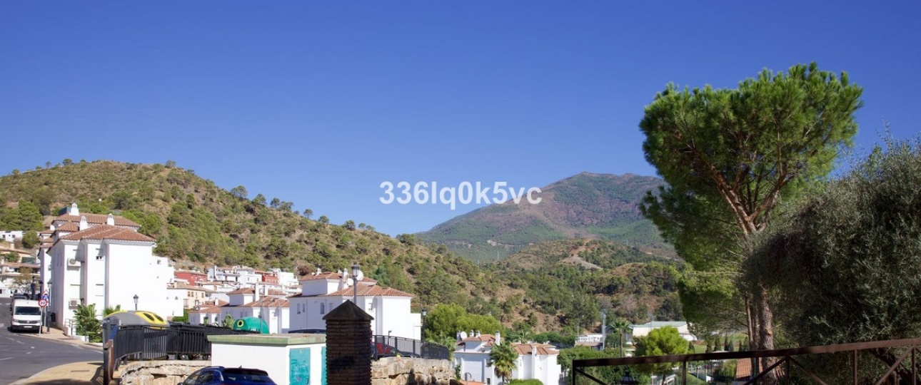 Resale - apartment - Benahavís - Benahavís Centro