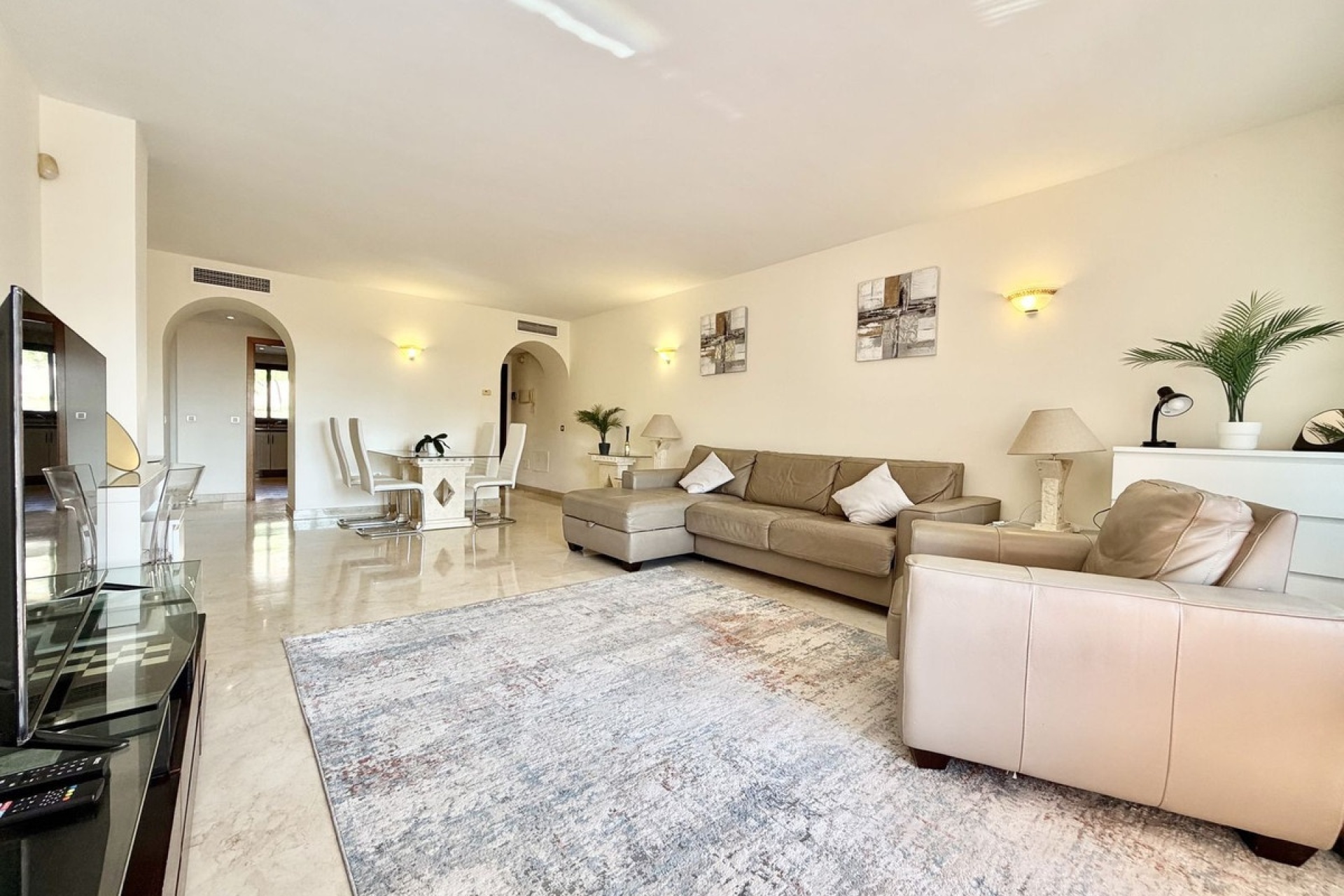 Resale - apartment - Benahavís - Benahavís Centro