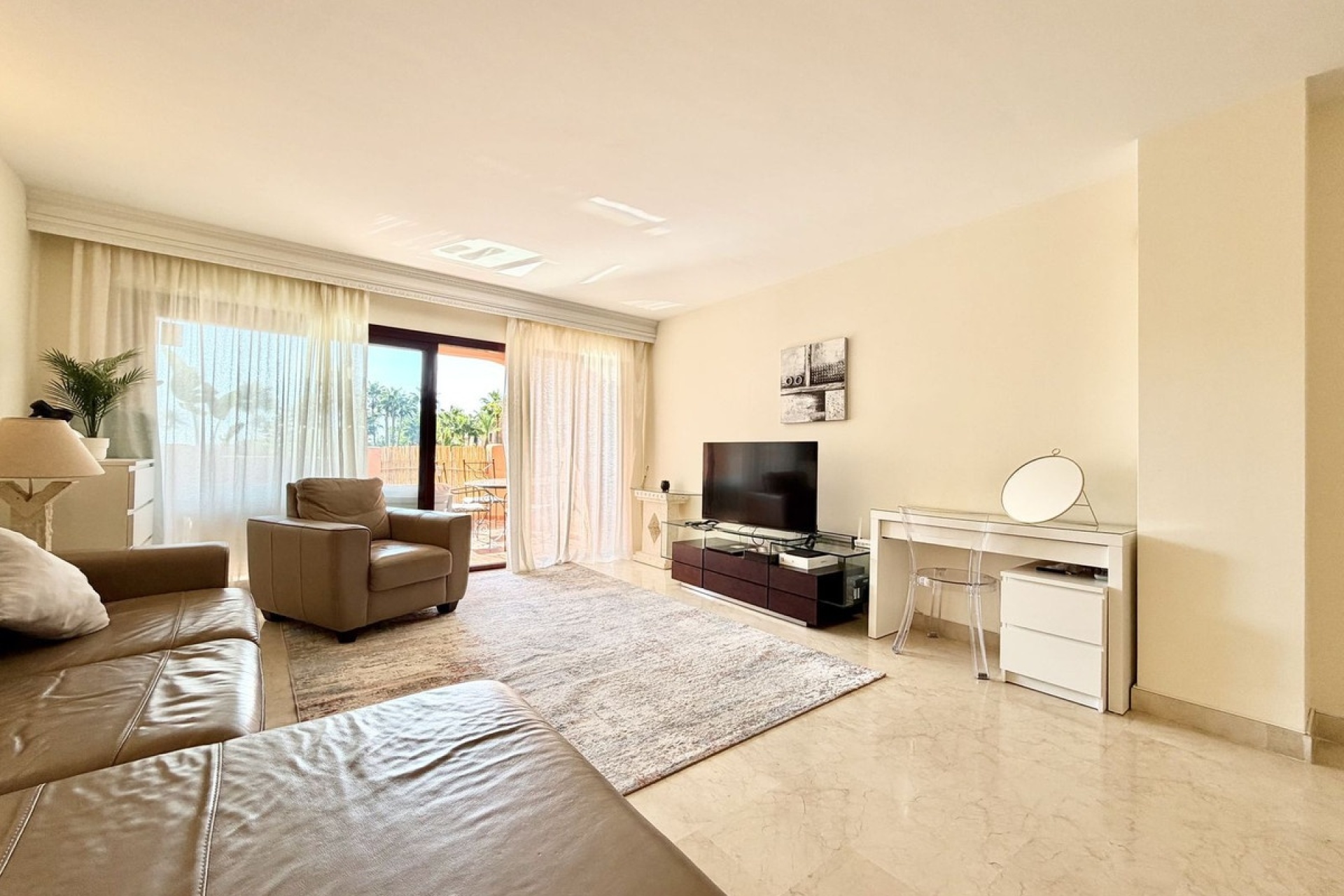 Resale - apartment - Benahavís - Benahavís Centro