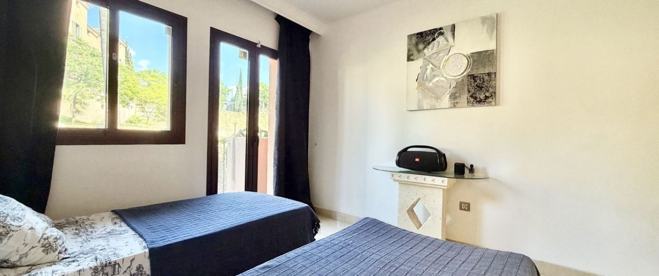 Resale - apartment - Benahavís - Benahavís Centro