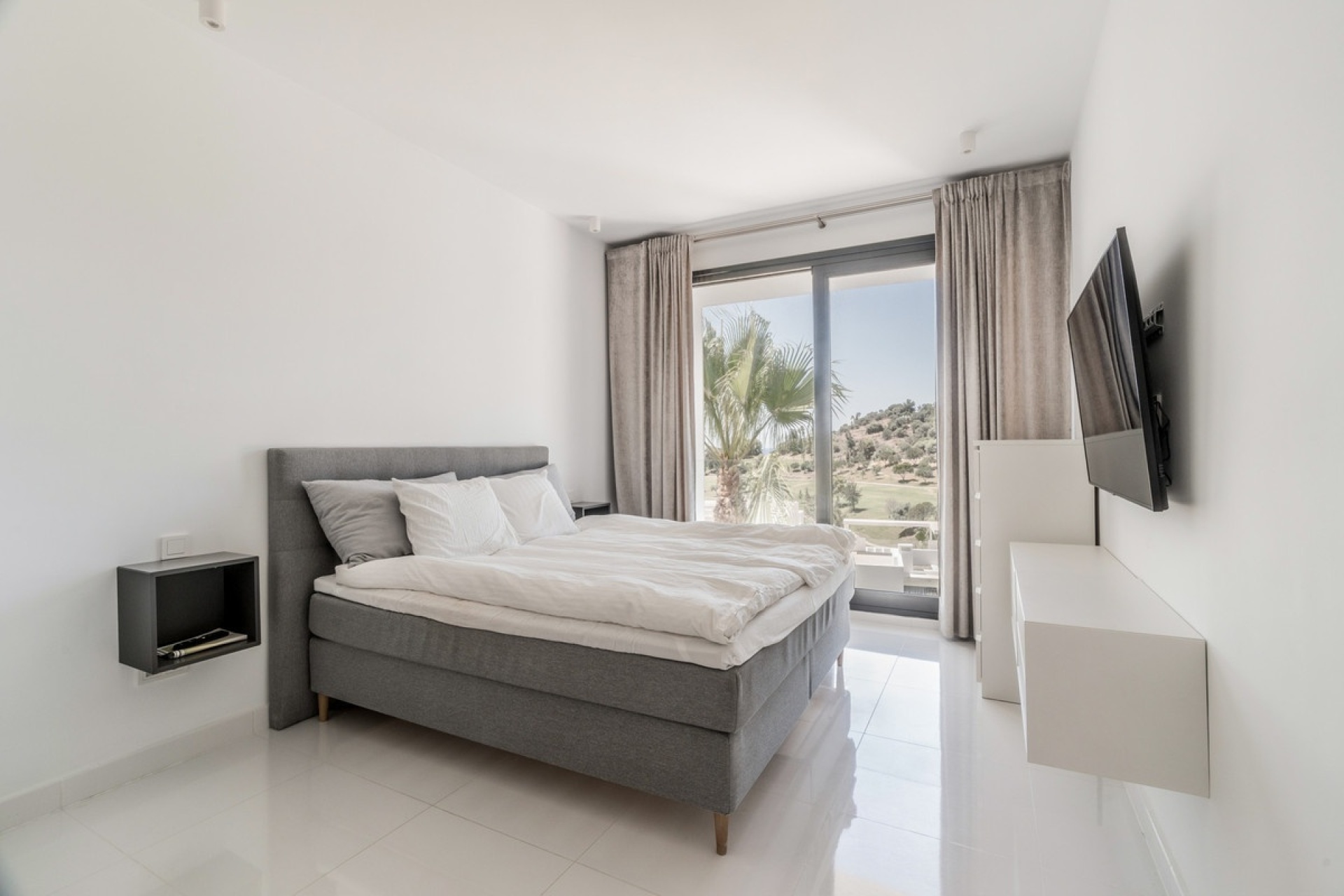 Resale - apartment - Benahavís - Benahavís Centro