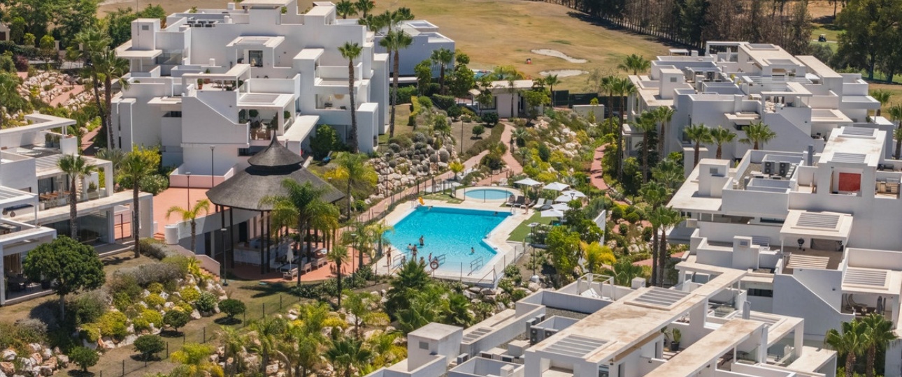 Resale - apartment - Benahavís - Benahavís Centro