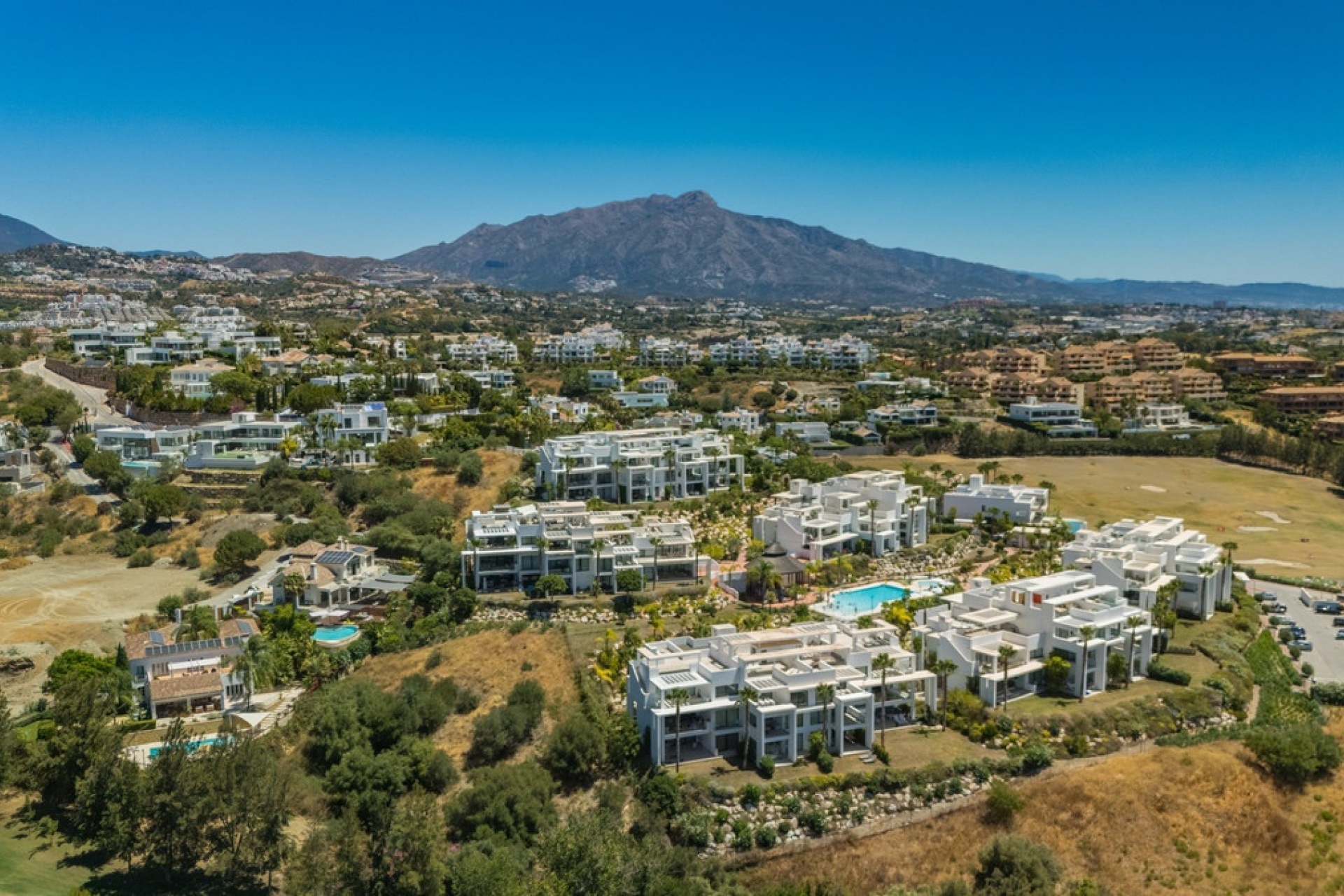 Resale - apartment - Benahavís - Benahavís Centro