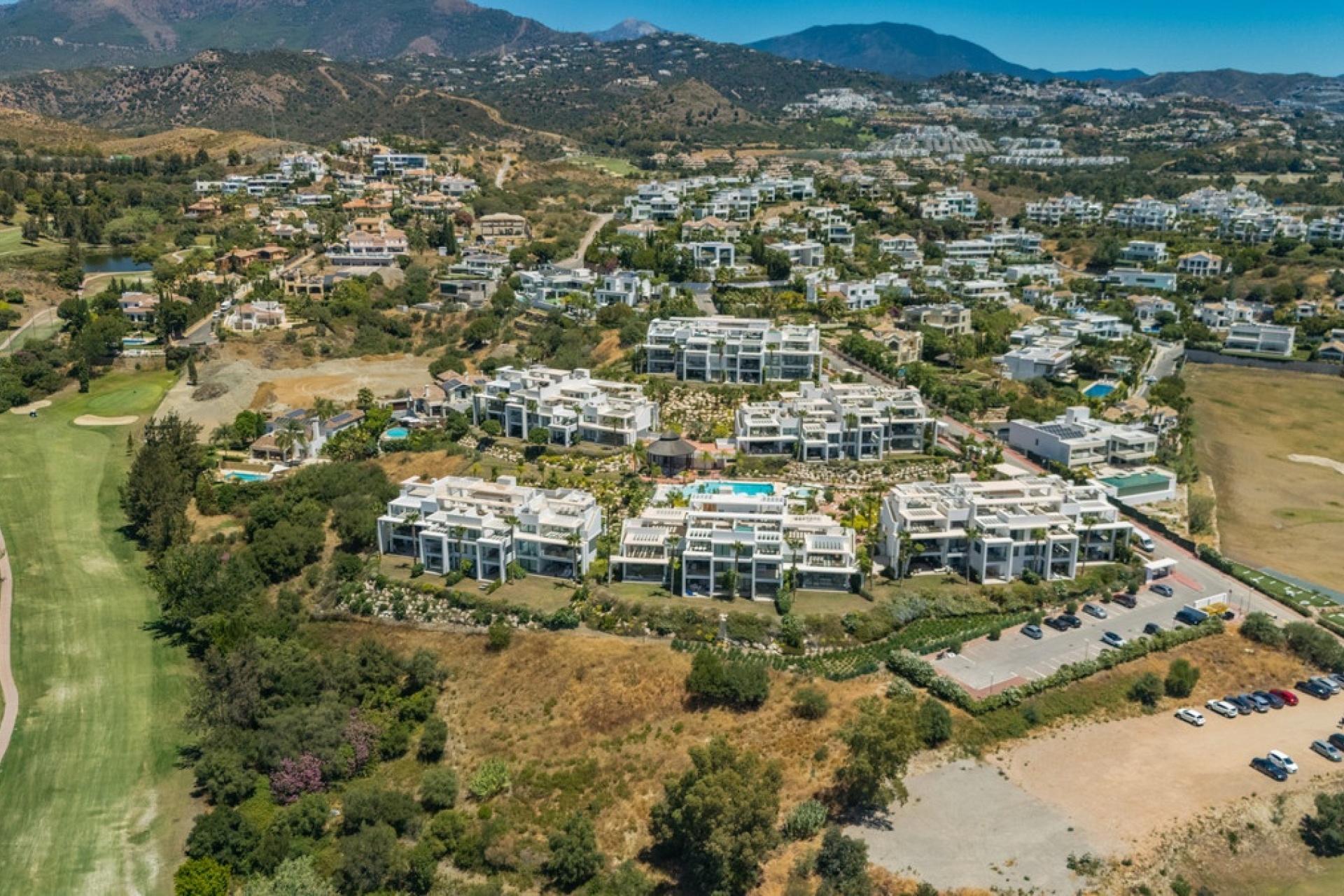 Resale - apartment - Benahavís - Benahavís Centro